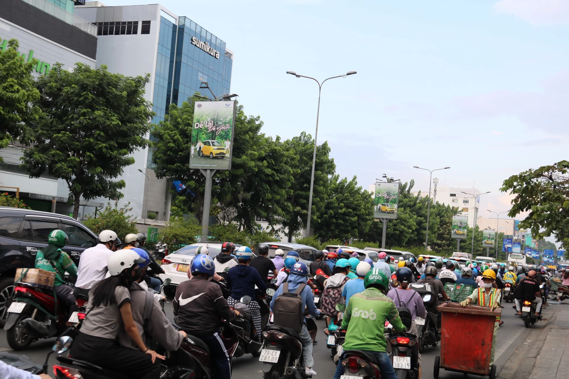 cua-ngo-tan-son-nhat-23-3739.jpg