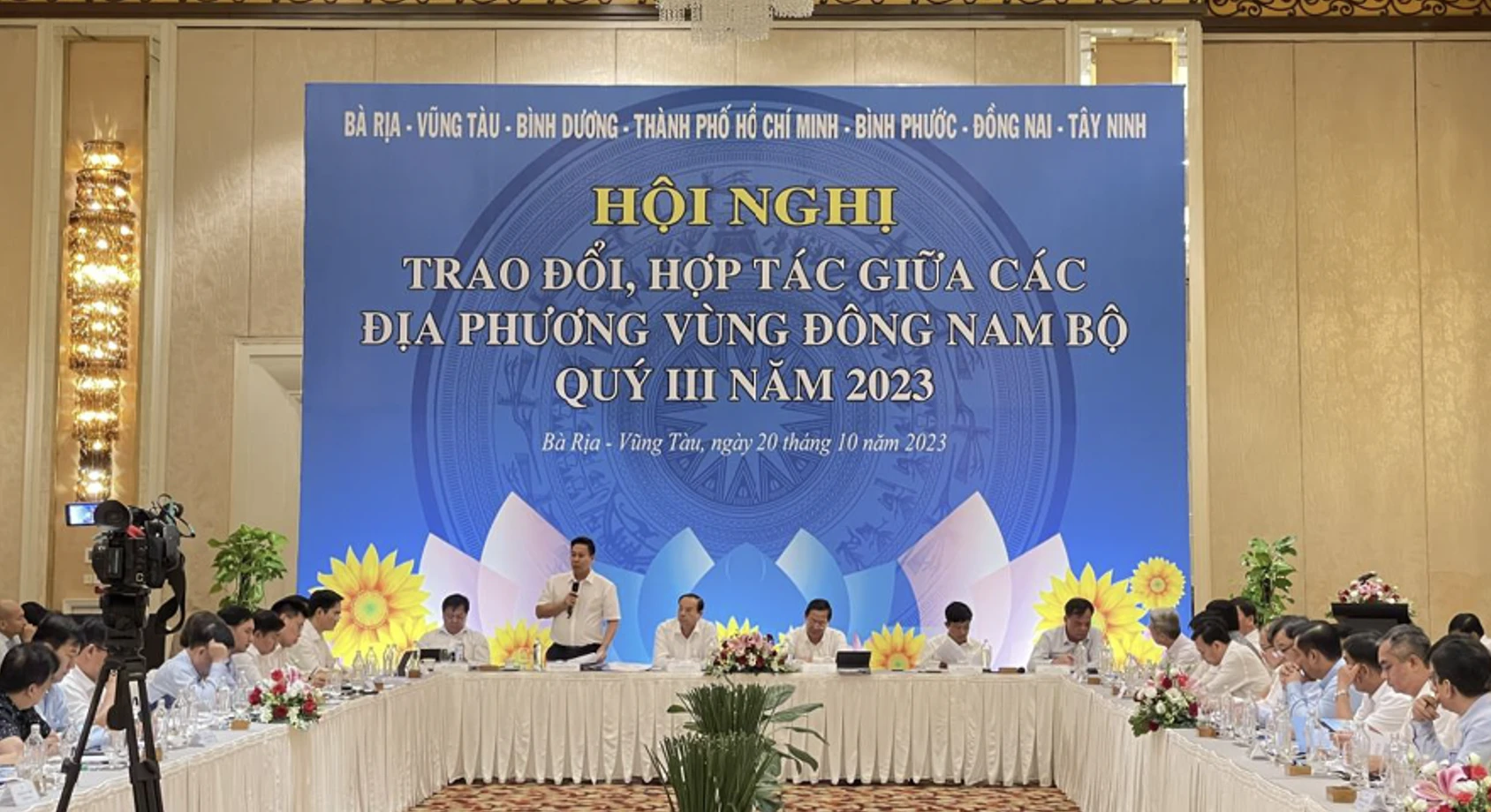 anh-chup-man-hinh-2023-12-31-luc-183116-4074.png