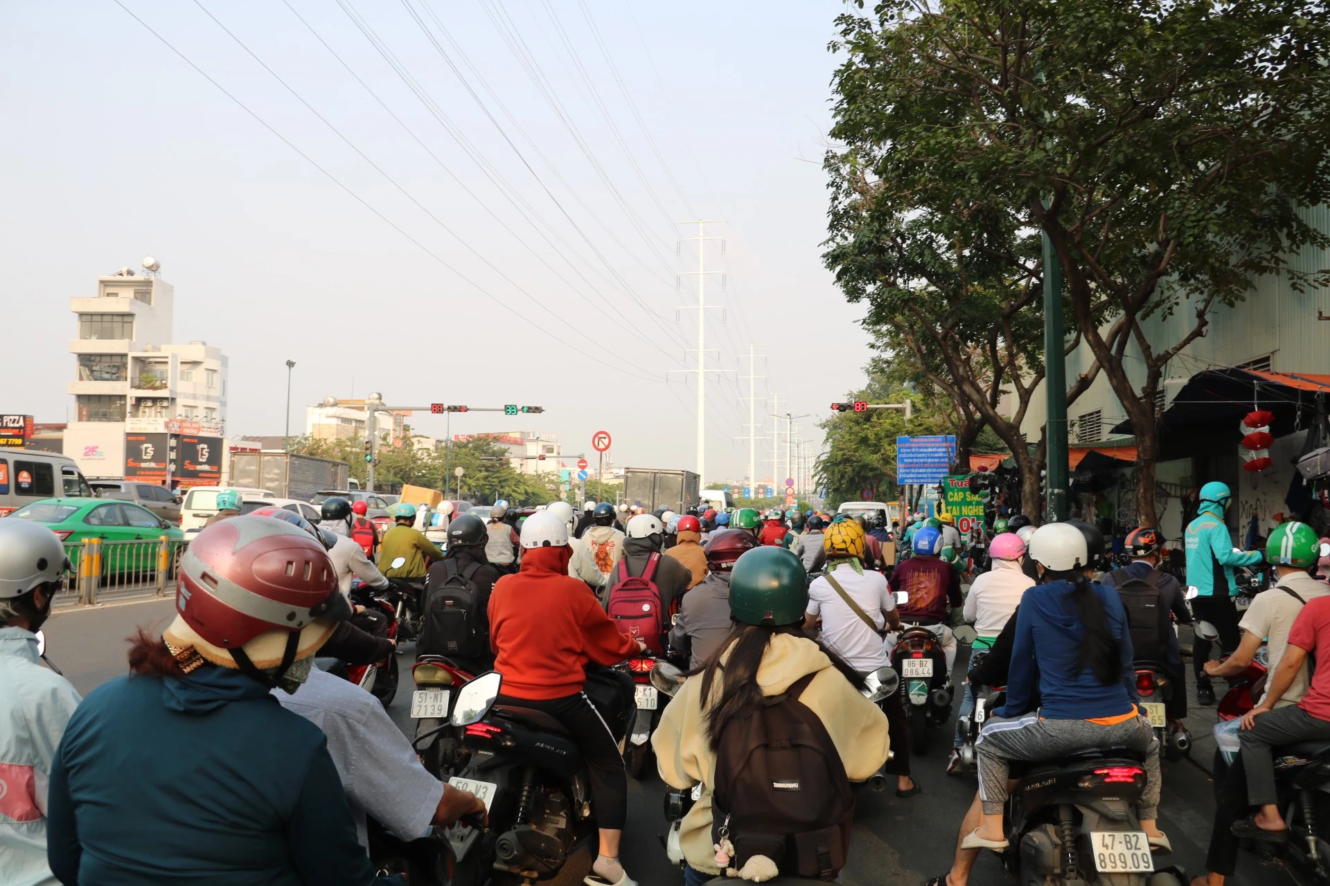 nut-giao-4-2746.jpg