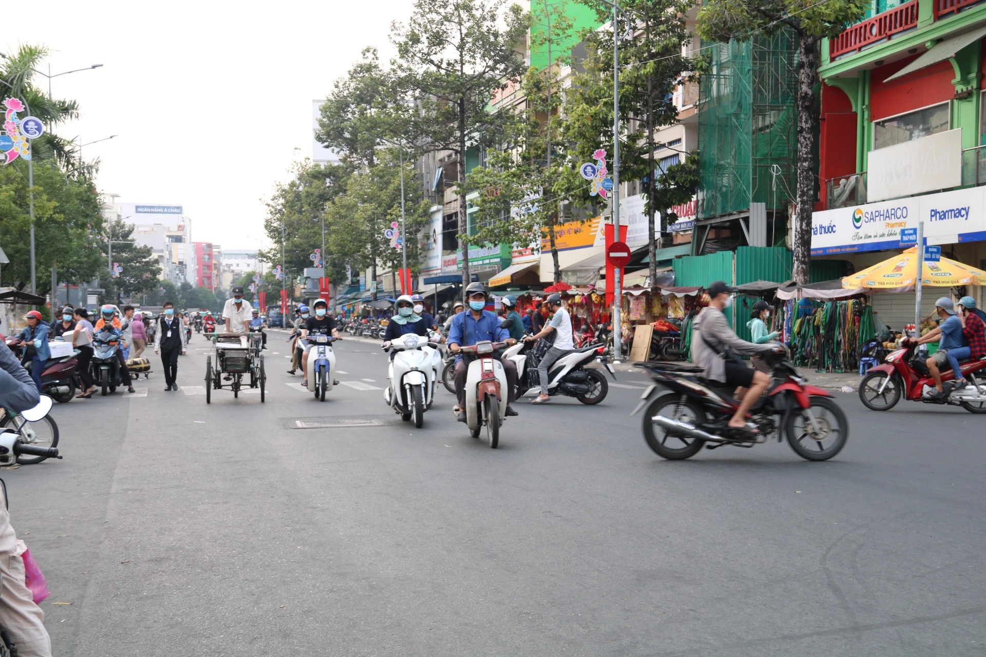 pho-dem-cho-lon-10.jpg