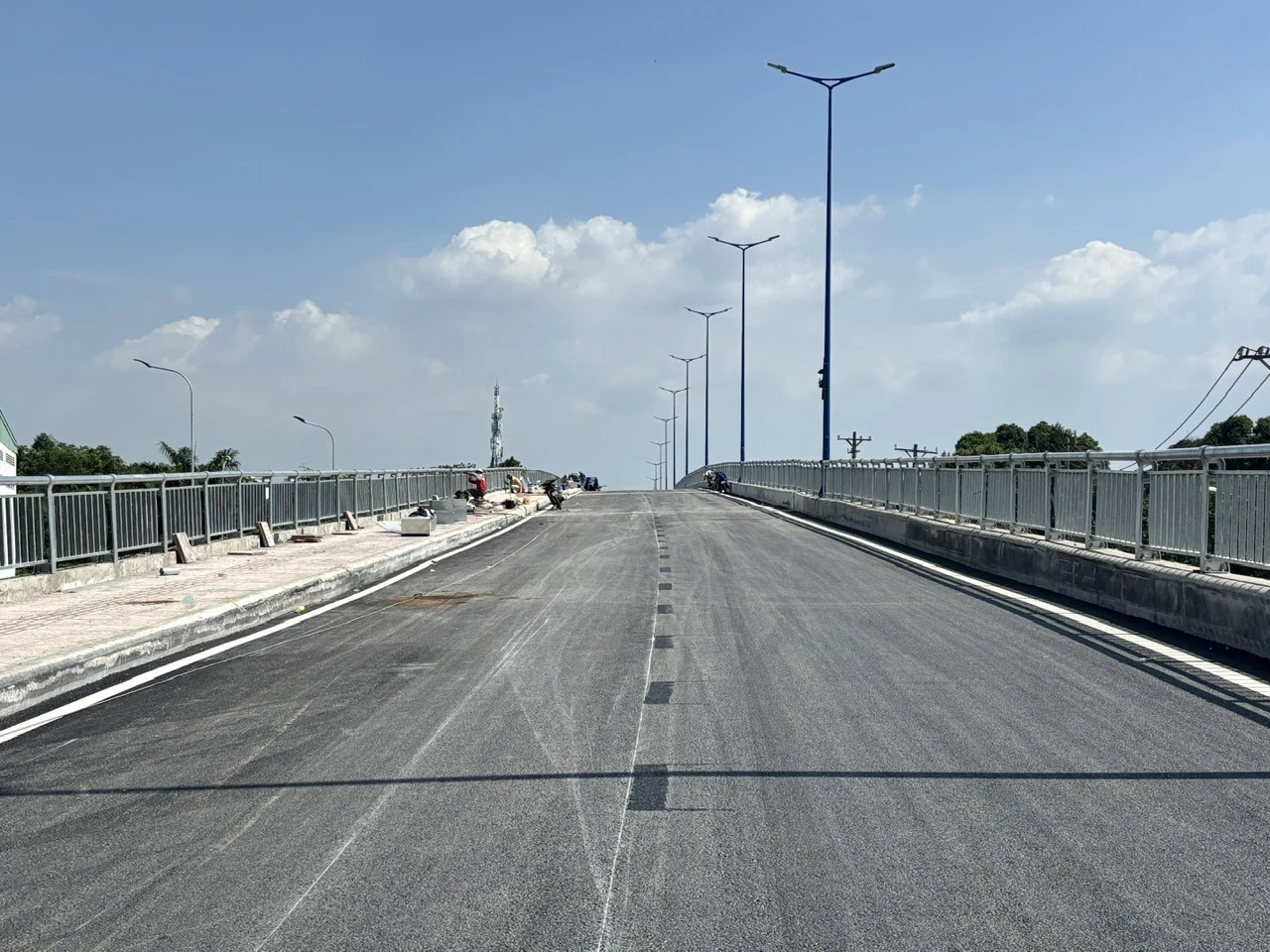 cau-tang-long-6.jpg