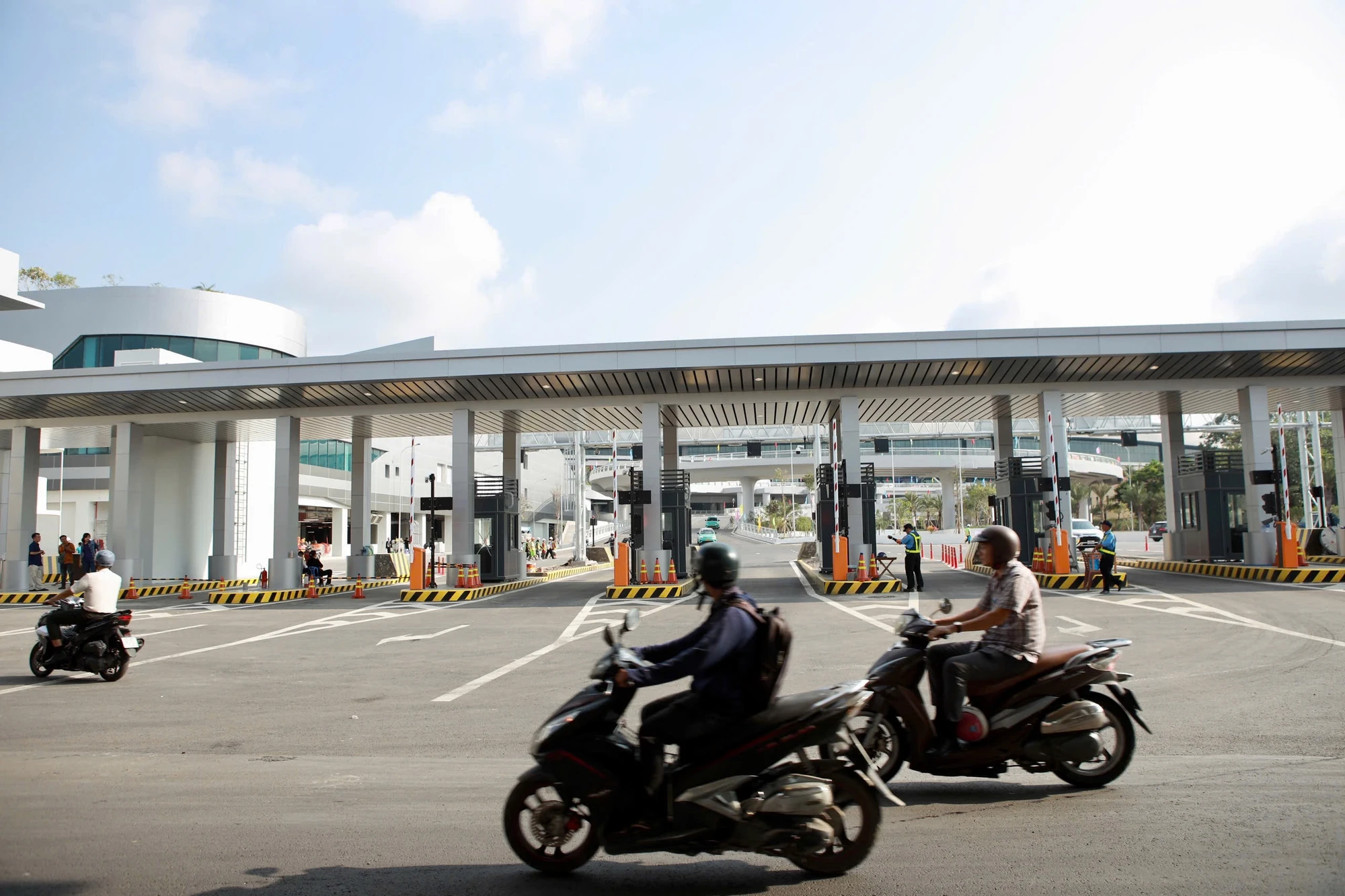 Đường vào Nhà ga T3, sân bay Tân Sơn Nhất.