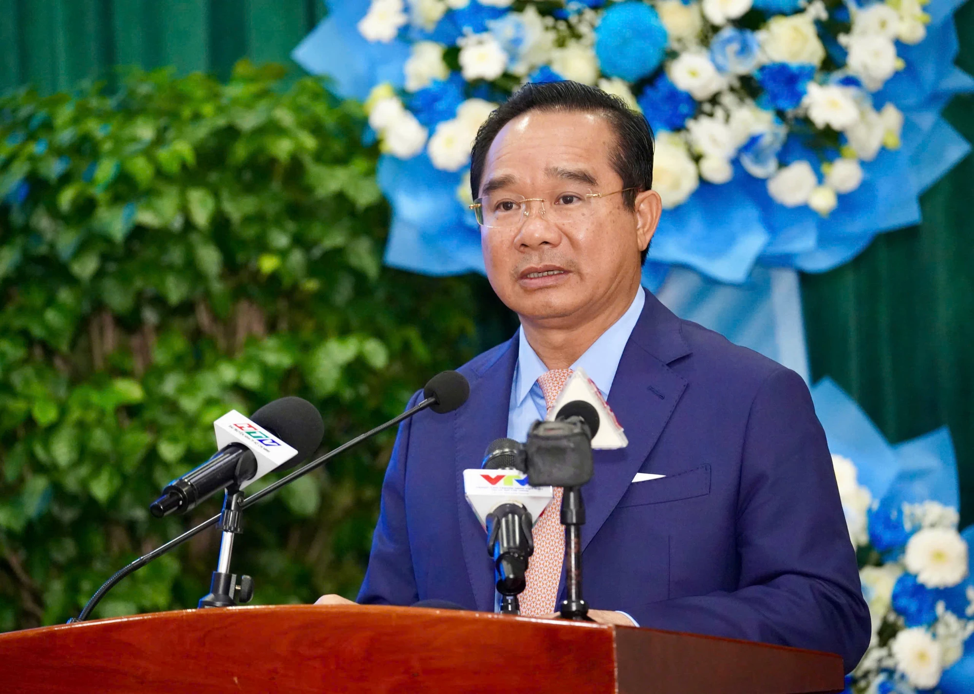 chủ tịch UBND TP.HCM.jpg