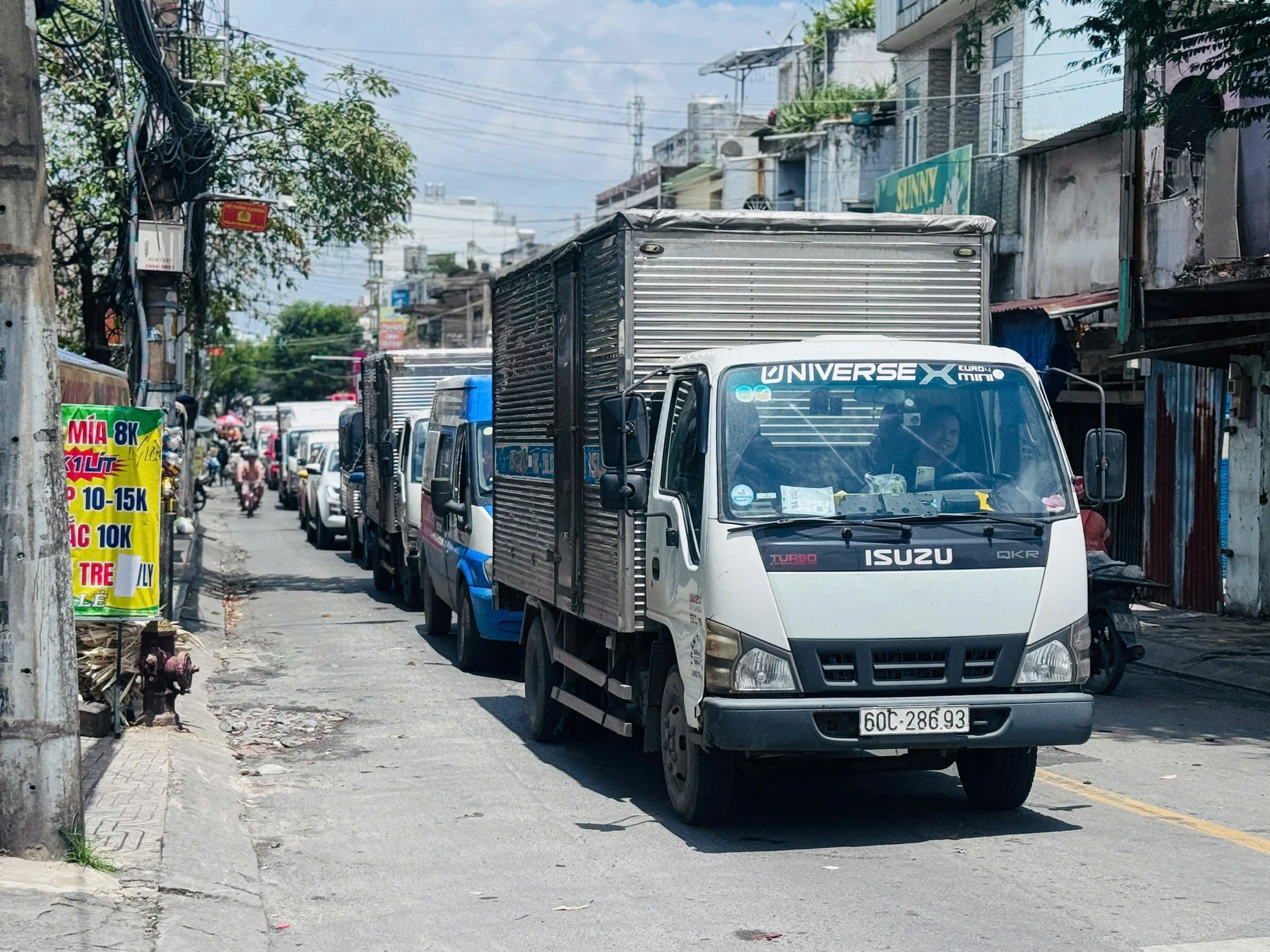 93-nga-tu-dinh.jpg