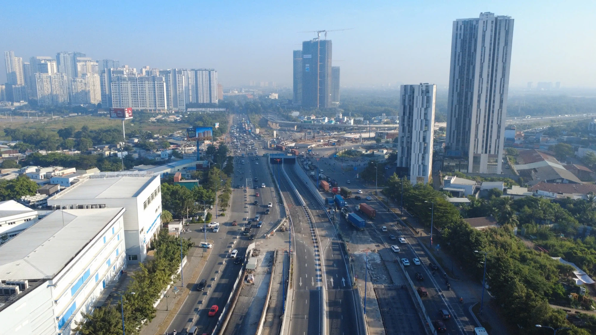 Thông xe hầm chui lớn nhất nút giao An Phú, ùn tắc giao thông sẽ giảm ngay dịp tết 