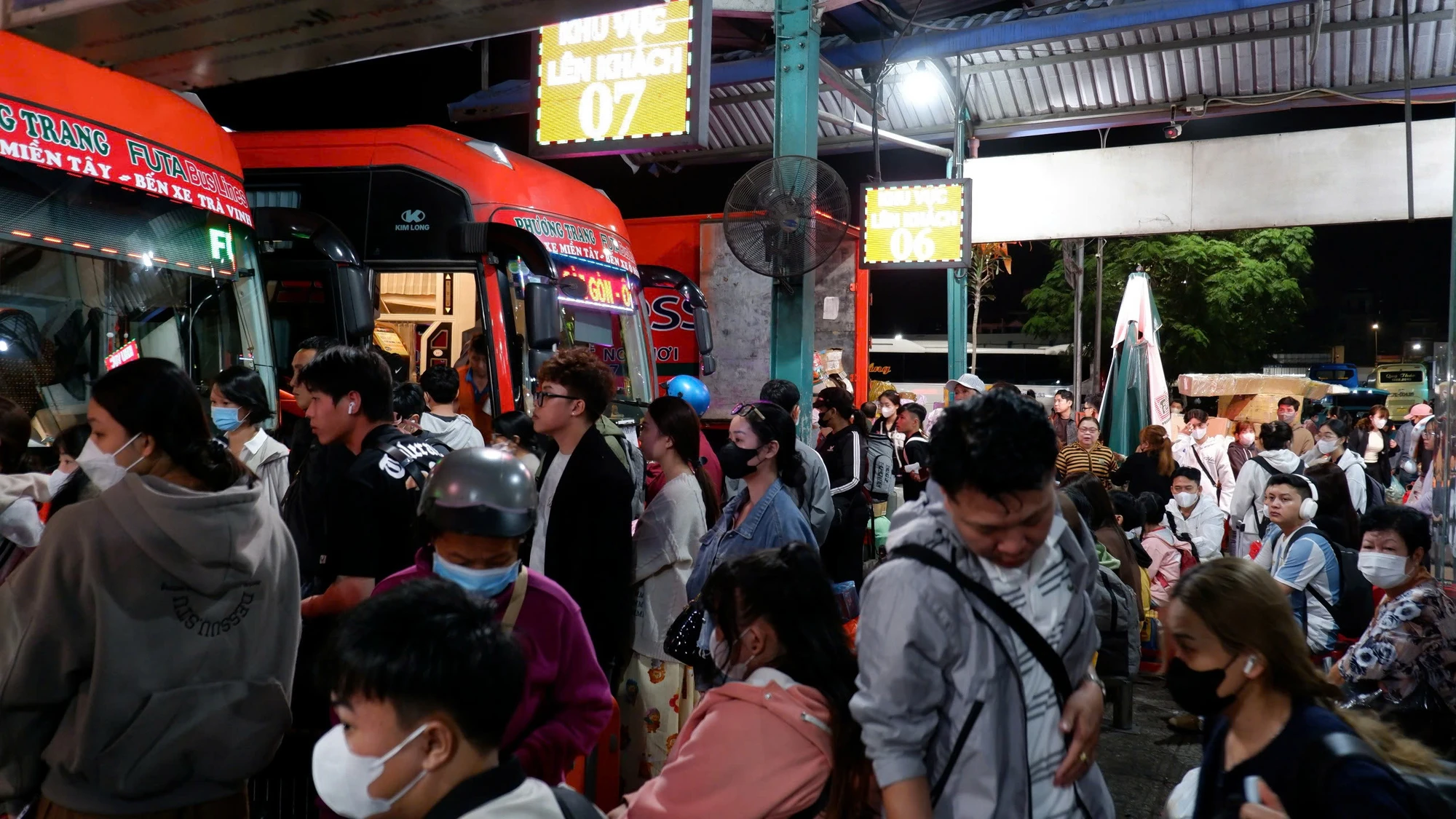 don-tet-13.jpg