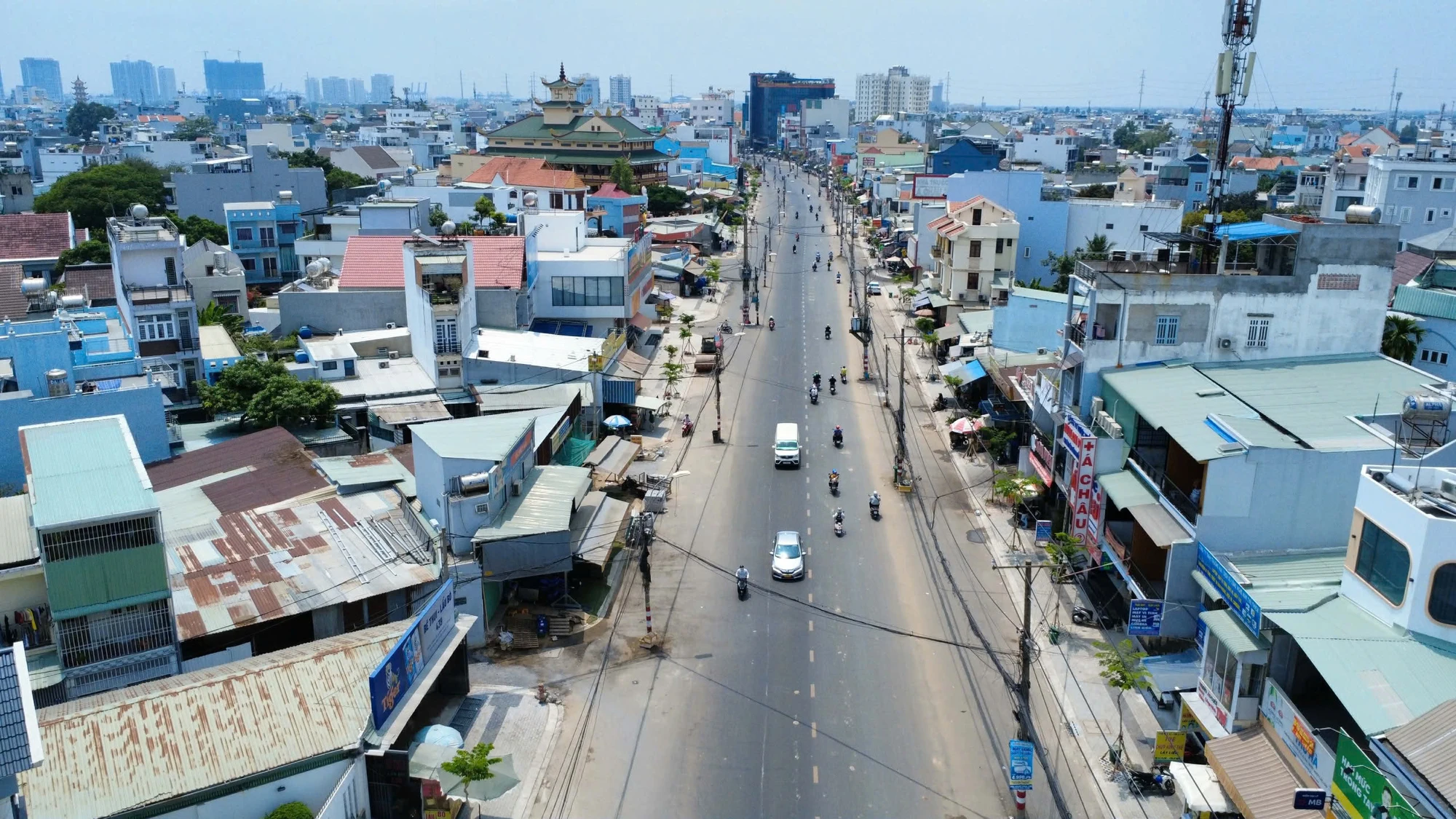 1-nguyen-thi-dinh-01.jpg