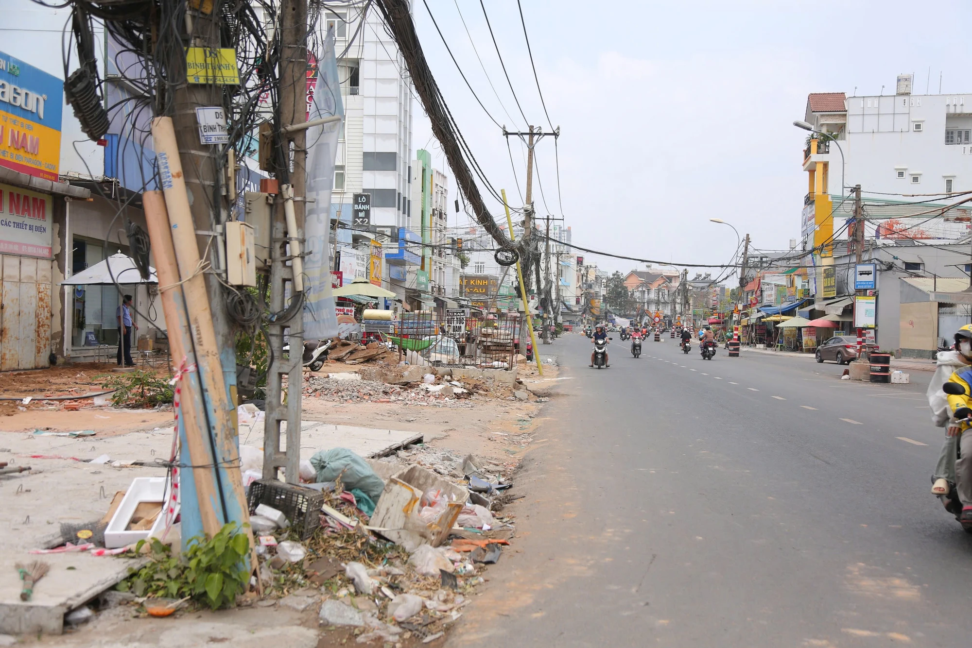 9-nguyen-thi-dinh-01.jpg