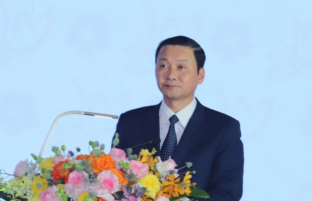 Ông Đỗ Minh Tuấn, Chủ tịch UBND tỉnh Thanh Hóa phát biểu tại hội nghị. Ông Đỗ Minh Tuấn, Chủ tịch UBND tỉnh Thanh Hóa phát biểu tại hội nghị.