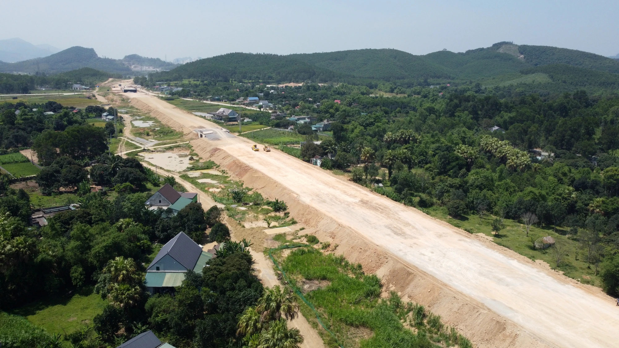 Đây là dự án được chuyển đổi từ phương thức đầu tư đối tác công-tư sang đầu tư công. Đây là dự án được chuyển đổi từ phương thức đầu tư đối tác công-tư sang đầu tư công.