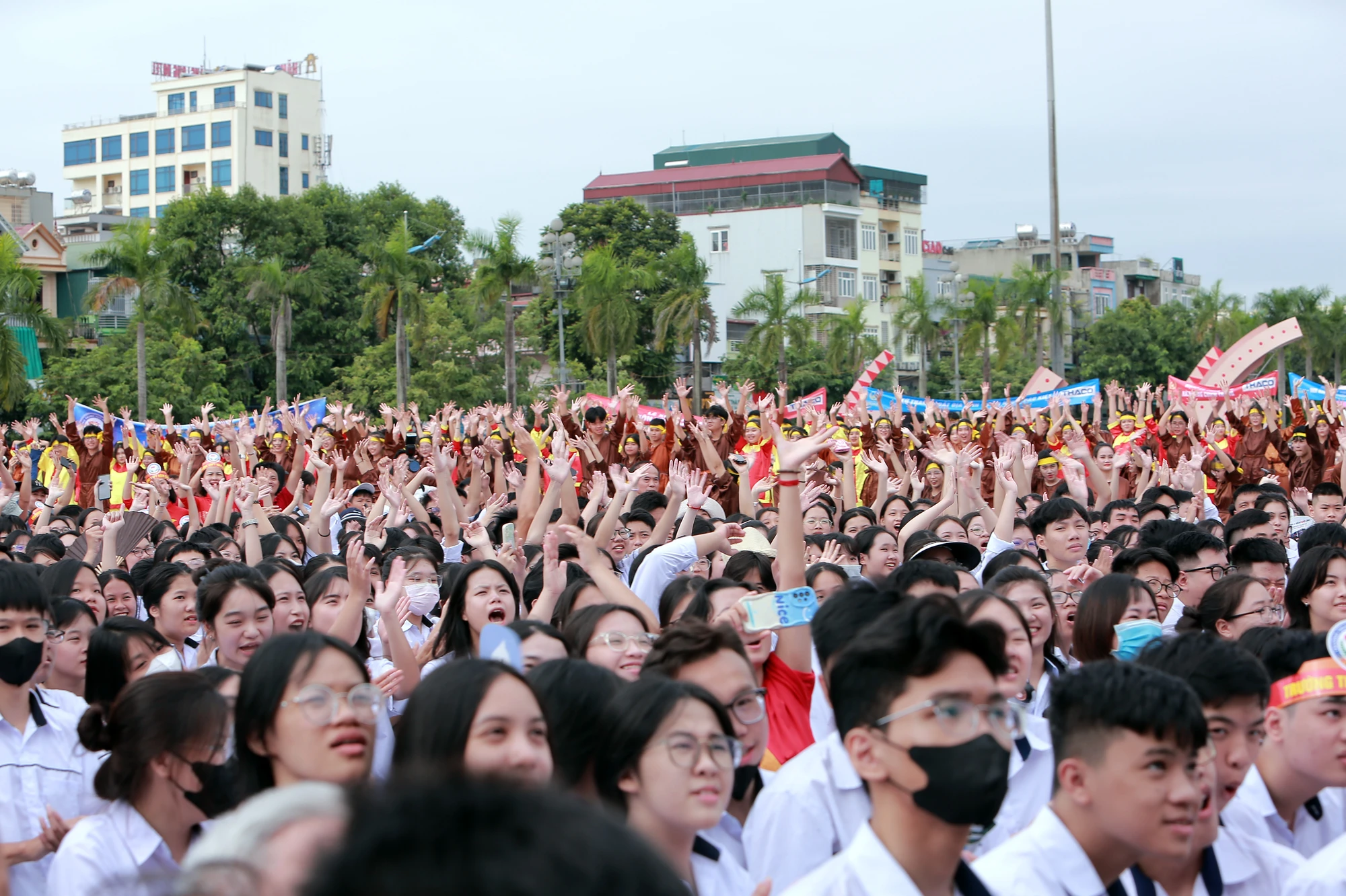 Chung-ket-olympia-diem-cau-thanh-hoa-20.JPG
