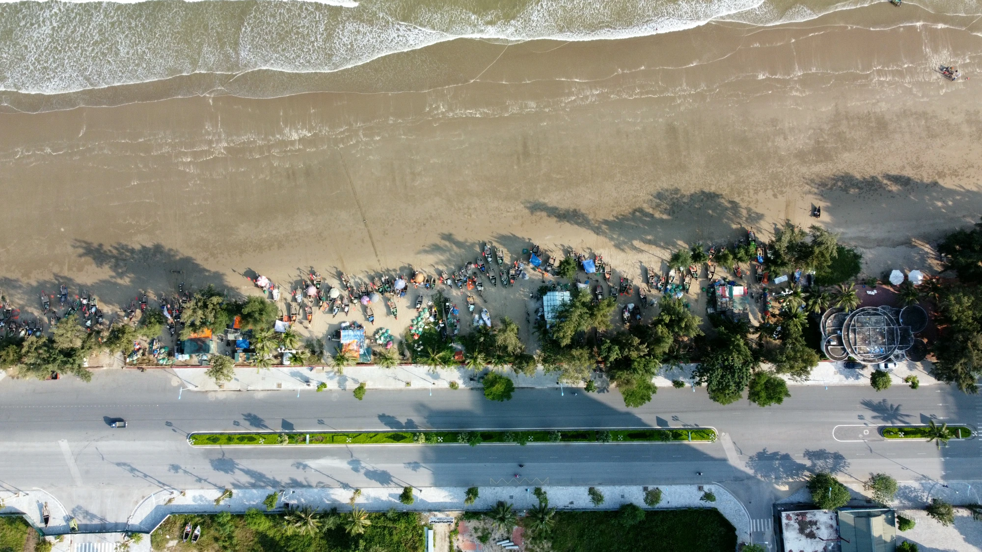 Sầm-Sơn-Mùa-Biển-Vắng-14.JPG