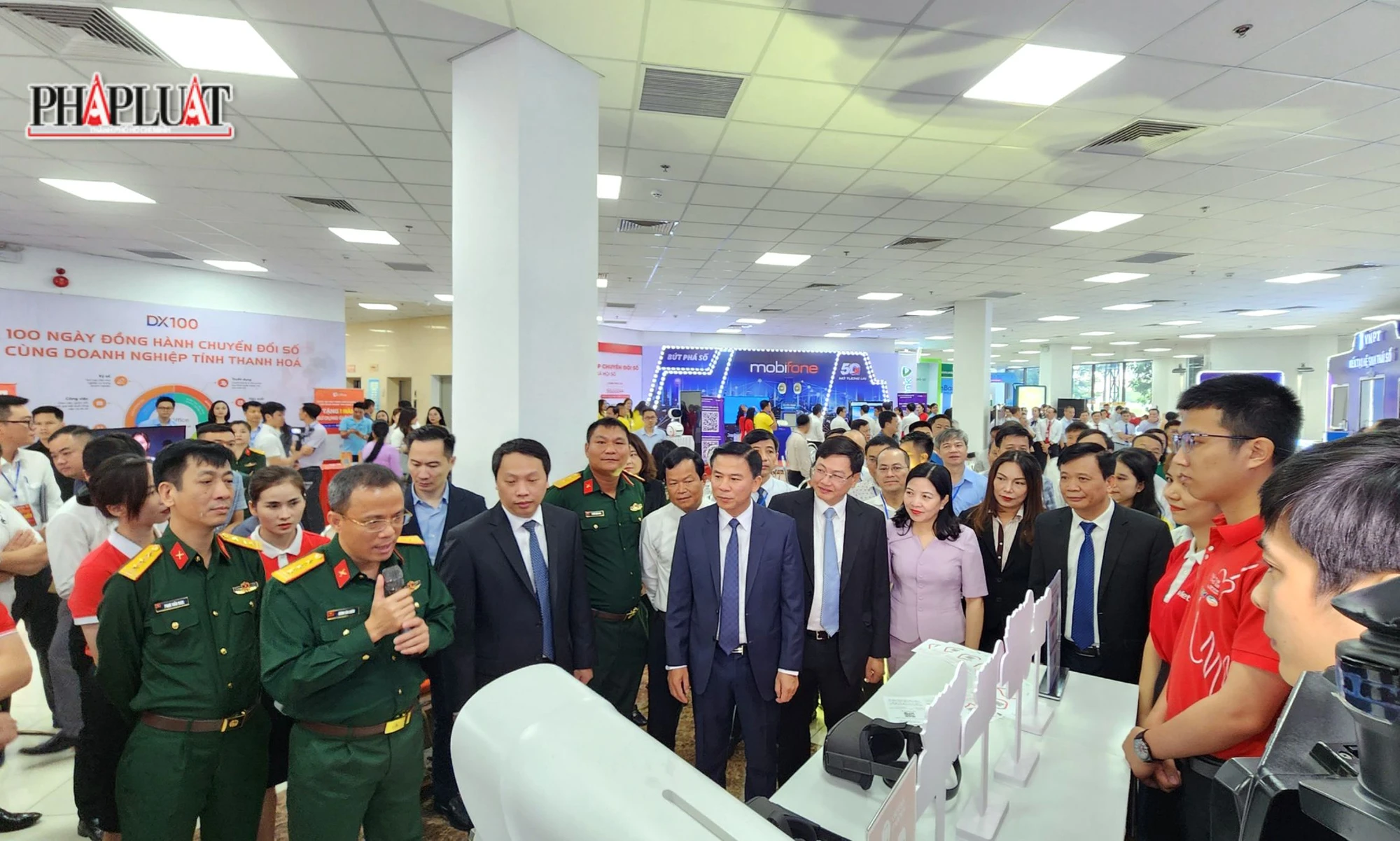 Chuyển đổi số là chuyển đổi tư duy và hành động - 3.jpg