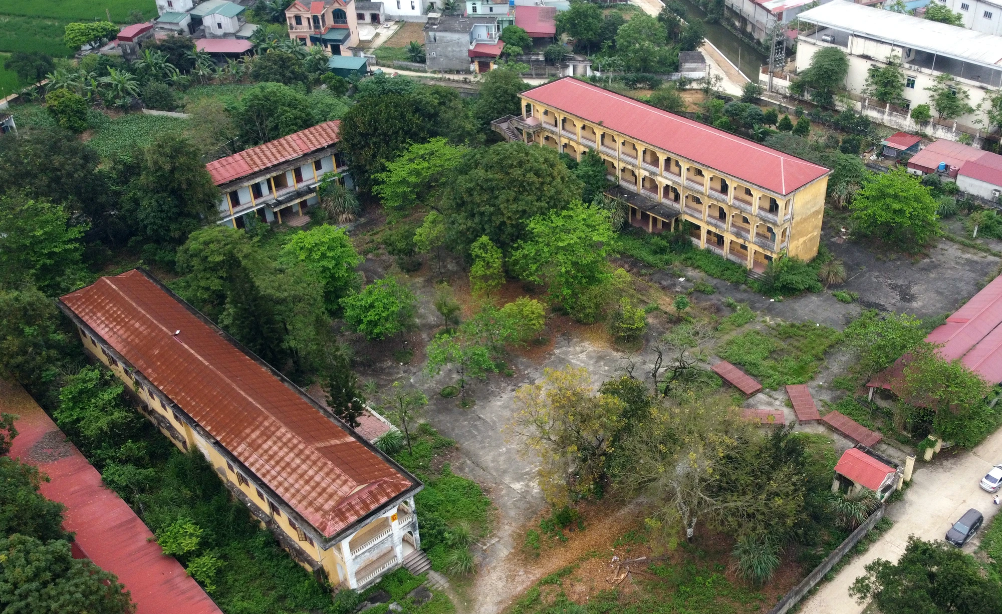 Ngôi trường cấp 3 bỏ hoang suốt nhiều năm ở Thanh Hóa - 11.JPG