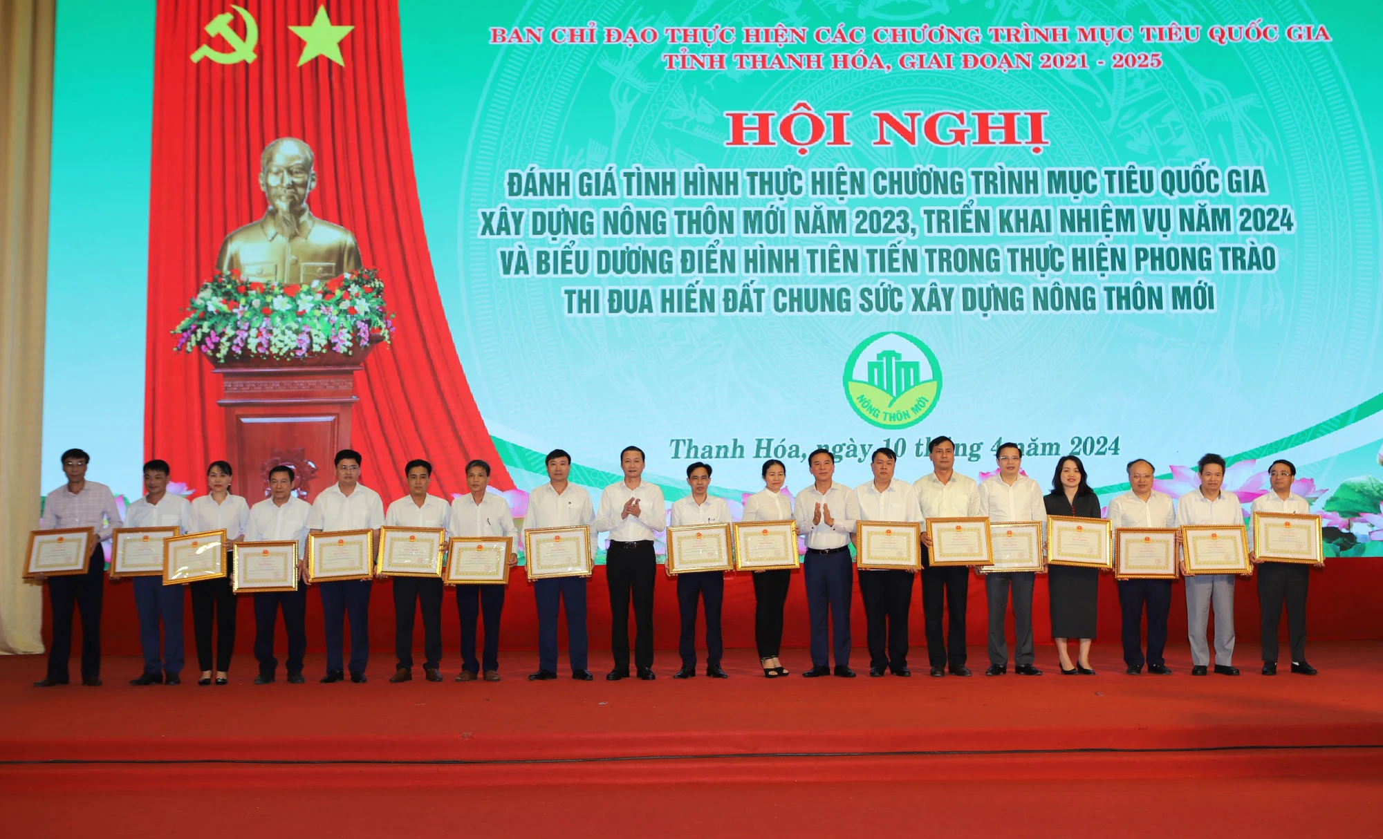 3 năm người dân Thanh Hóa hiến 1,5 triệu m² đất xây dựng nông thôn mới - 5.jpg