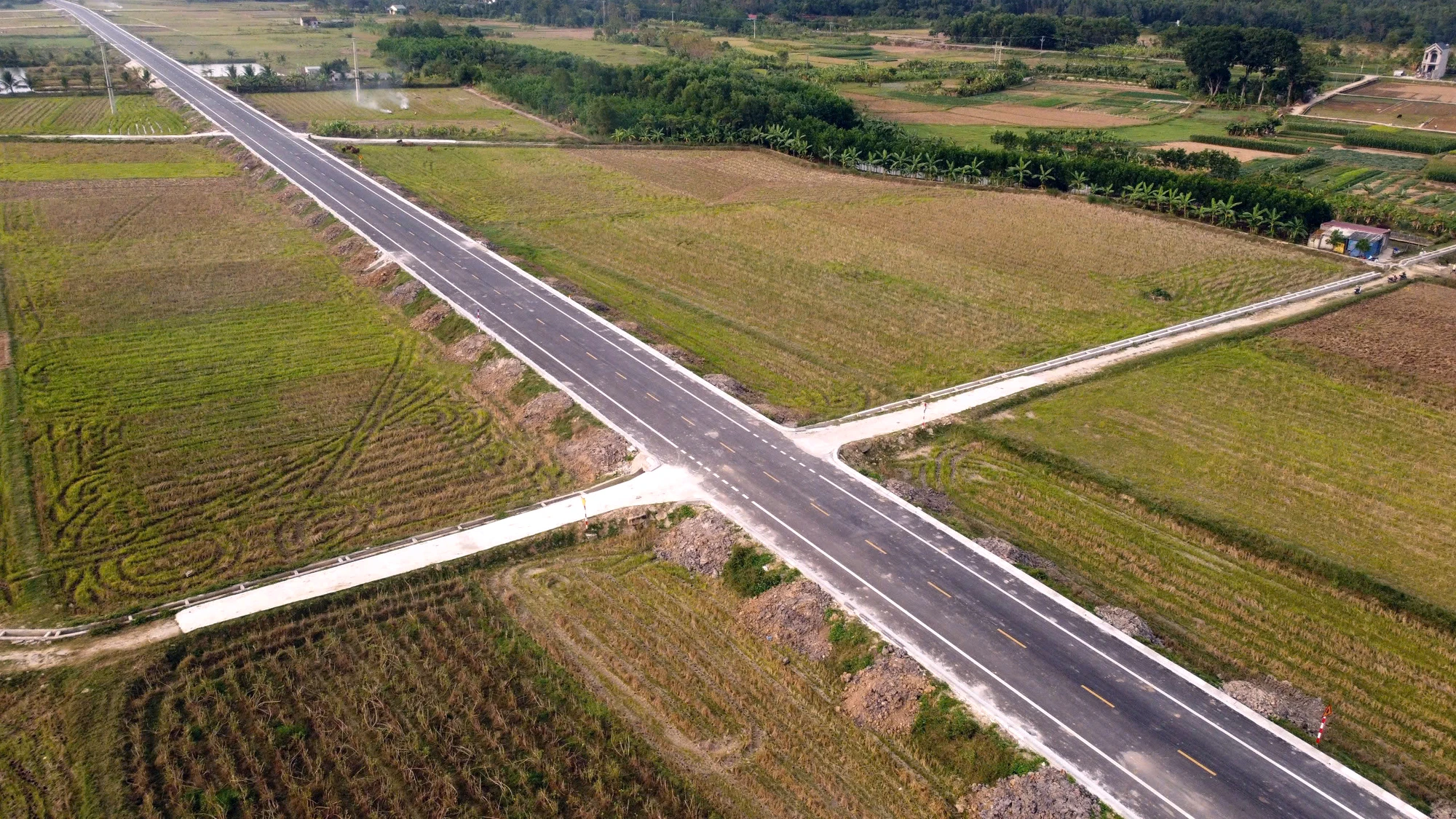 Tuyến đường hơn 1.400 tỉ đồng ở Thanh Hóa - 9.jpg