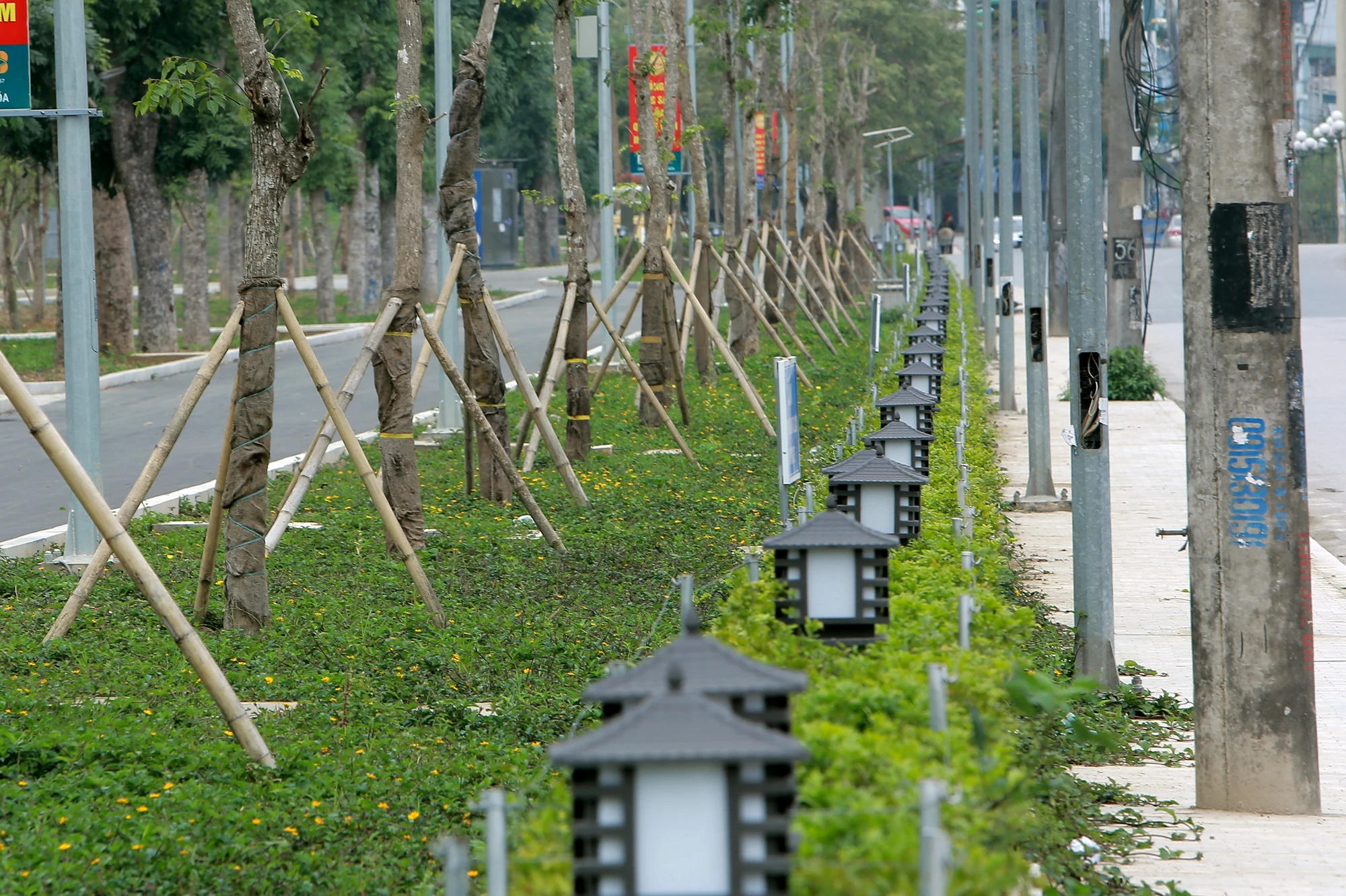 Hàng loạt vi phạm ở Công viên lớn nhất Thanh Hóa vừa hoàn thiện - 8.JPG