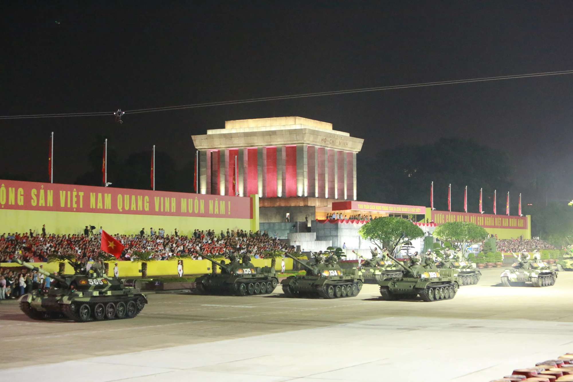 1U1B1030.JPG