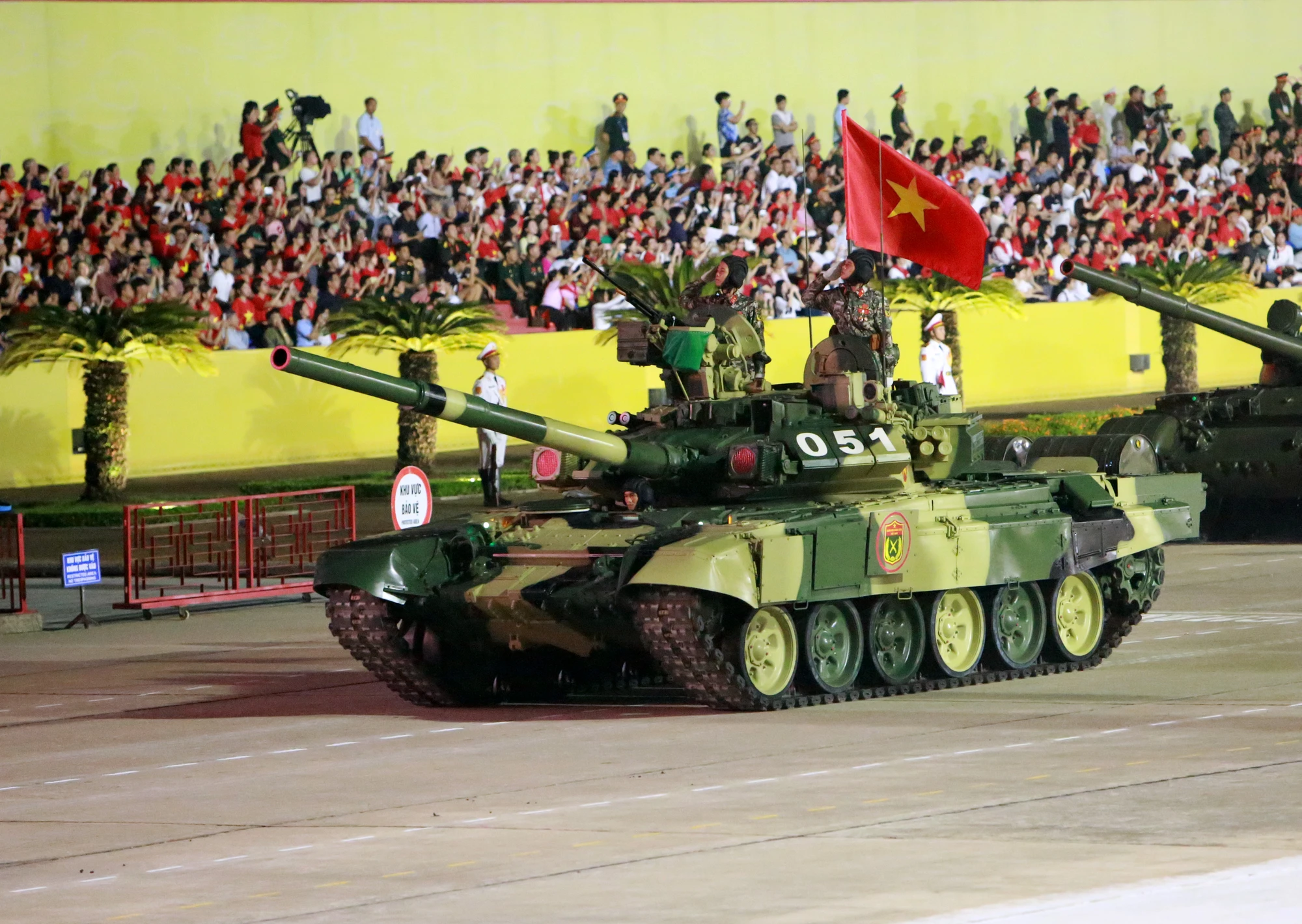 1U1B1064.JPG