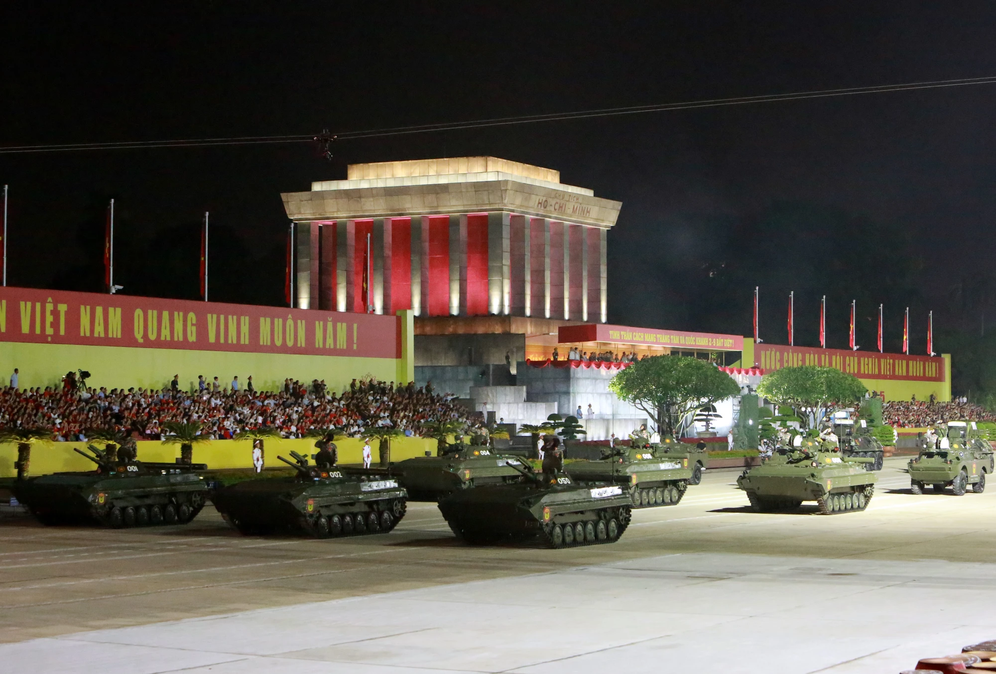 1U1B1088.JPG