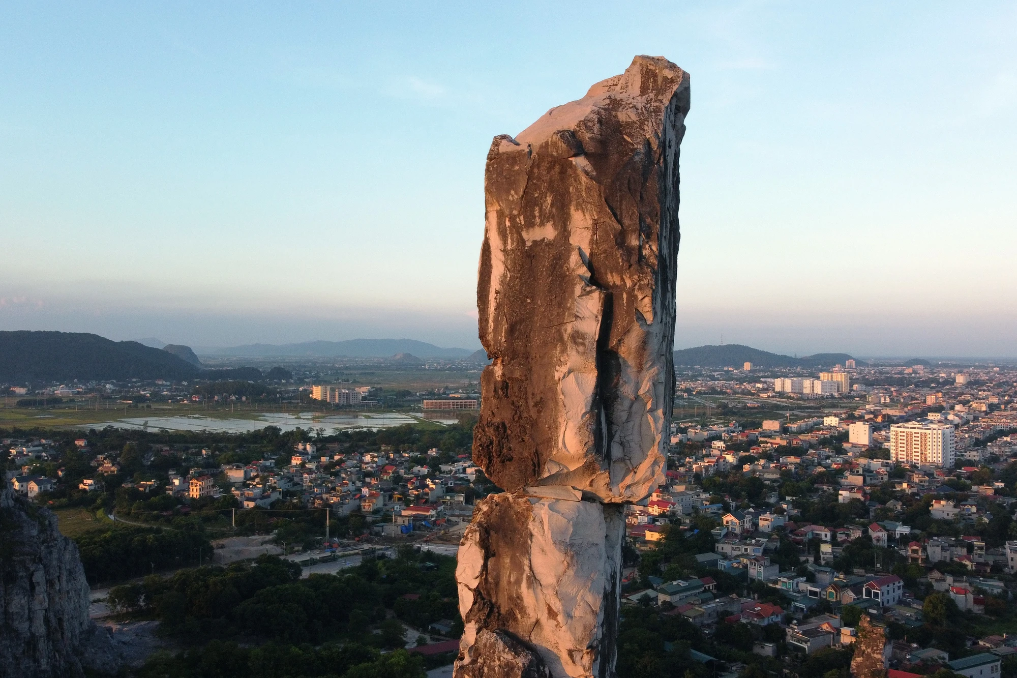 hon-vong-phu-thanh-hoa-sat-lo-nghiem-trong-17-6797-9109.jpg