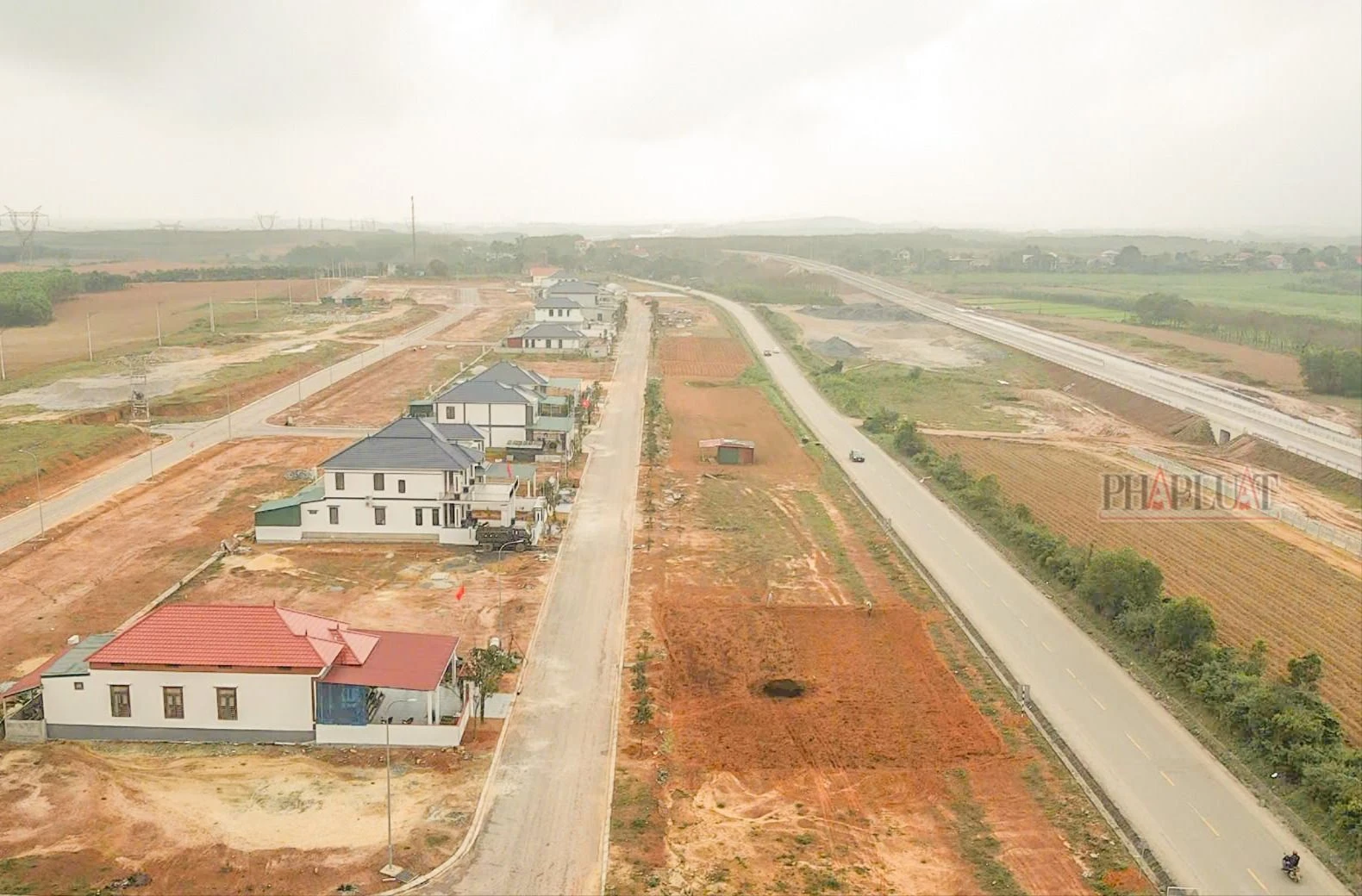 Chiêm ngưỡng những căn nhà tái định cư của người dân Quảng Bình