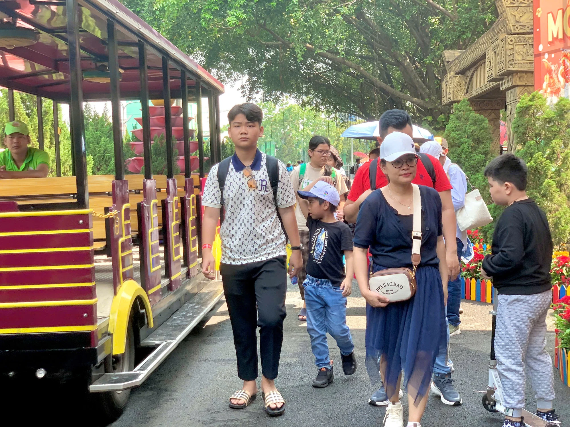 vui Tết cùng thành phố 2.jpg