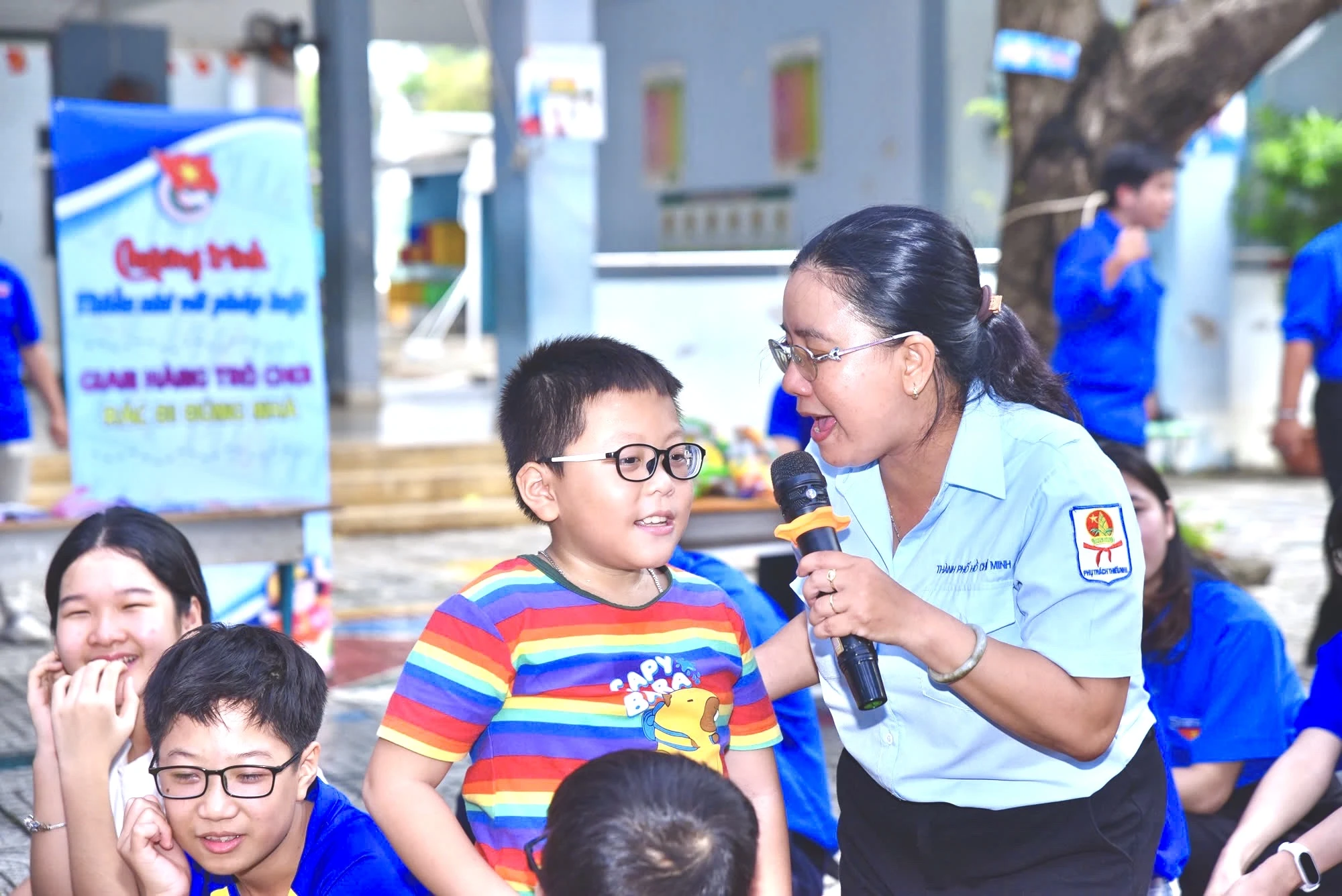 Thiếu nhi với pháp luật (8).jpg