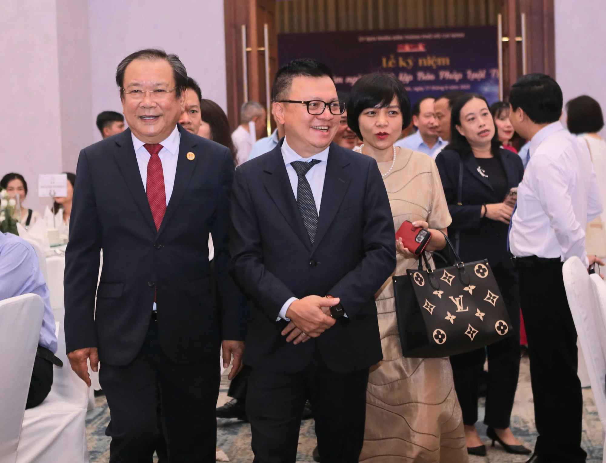 Pháp Luật TP.HCM