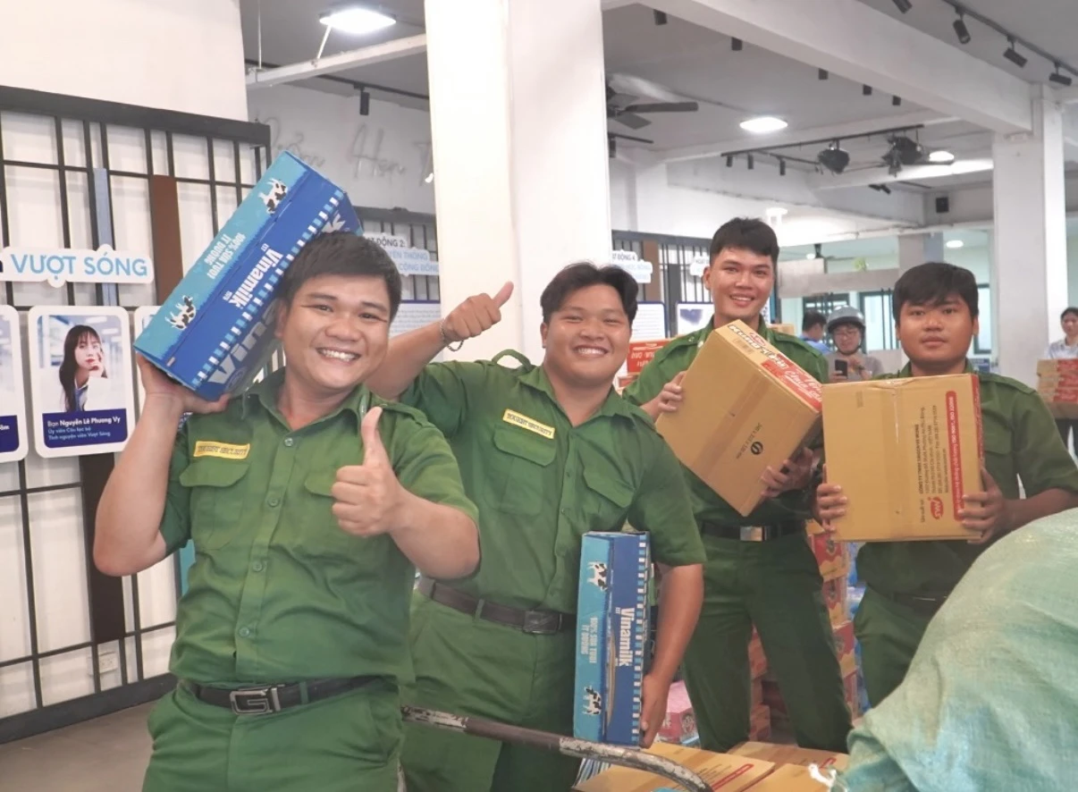 mưa lũ (41).jpg