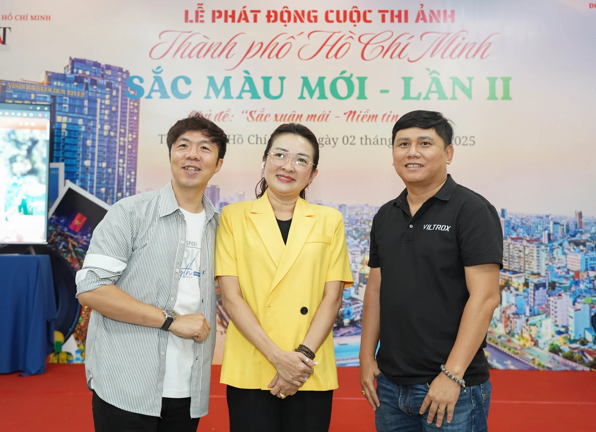 Nhiếp ảnh gia (3).jpg