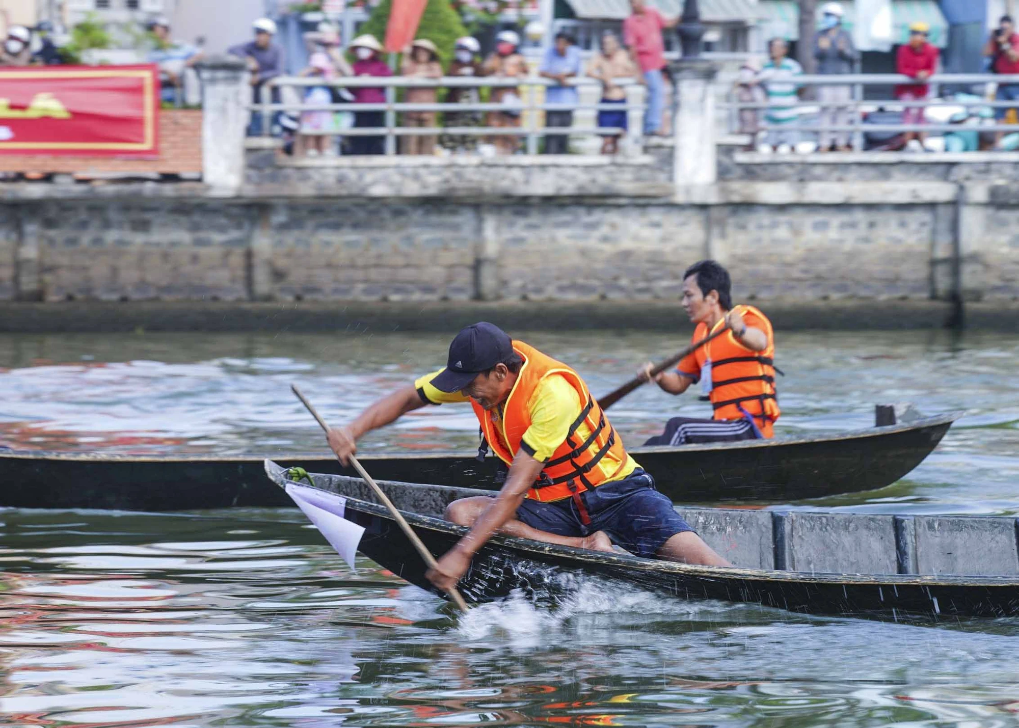 đua xuồng ba lá_10.JPG