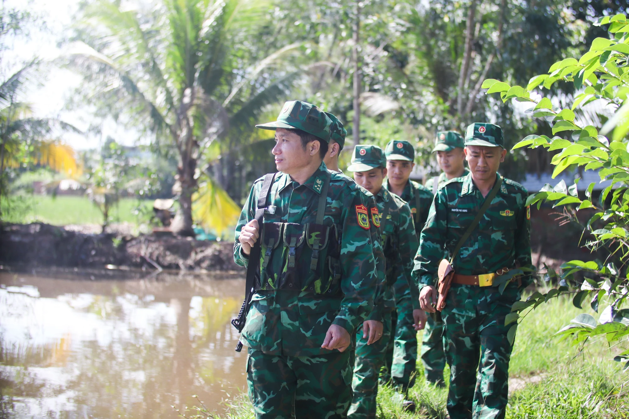 Mua nuoc noi_1.jpg