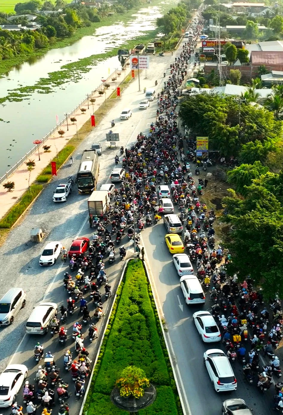 miền Tây 7.jpg