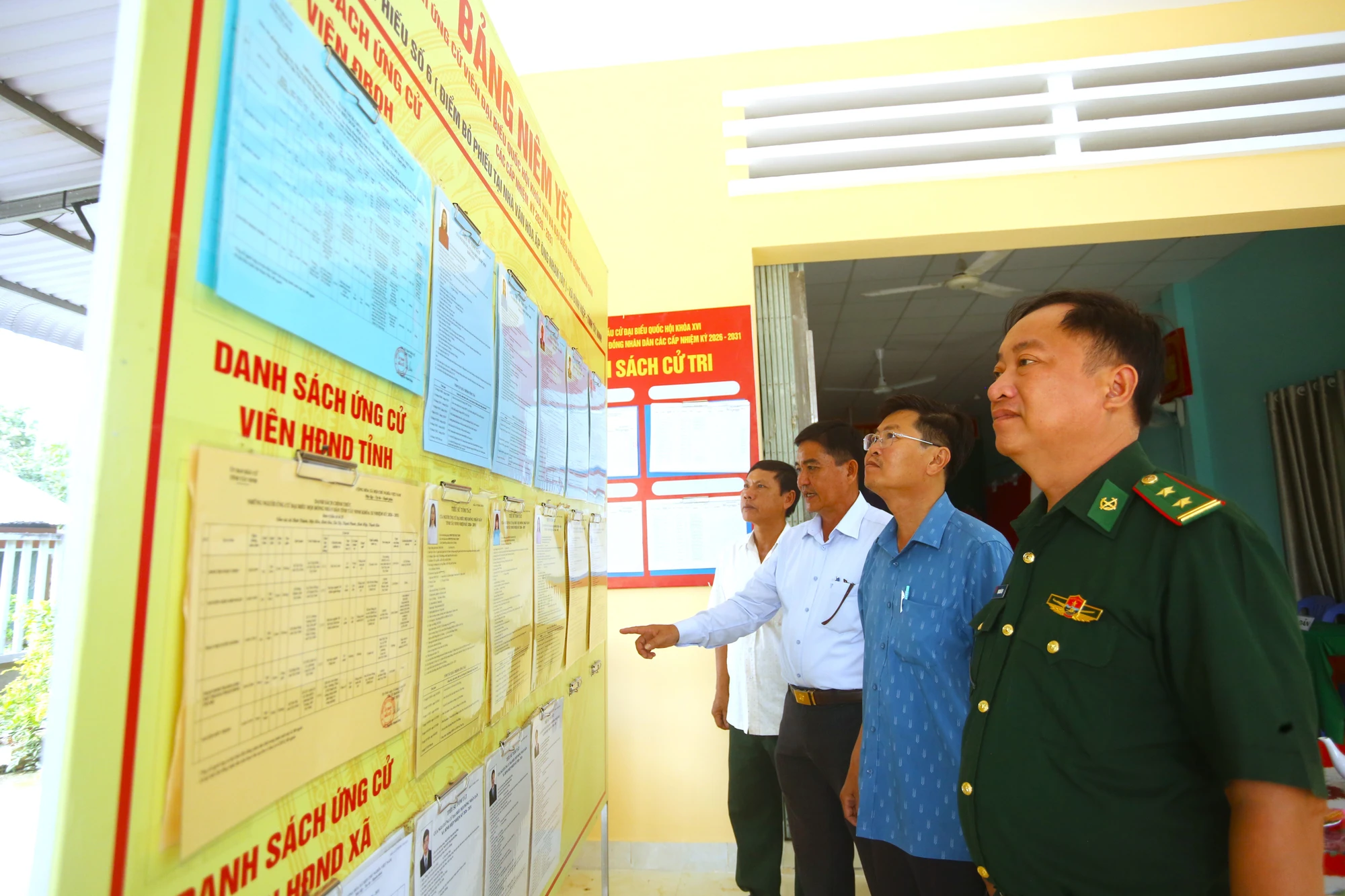 bầu cử 6.JPG