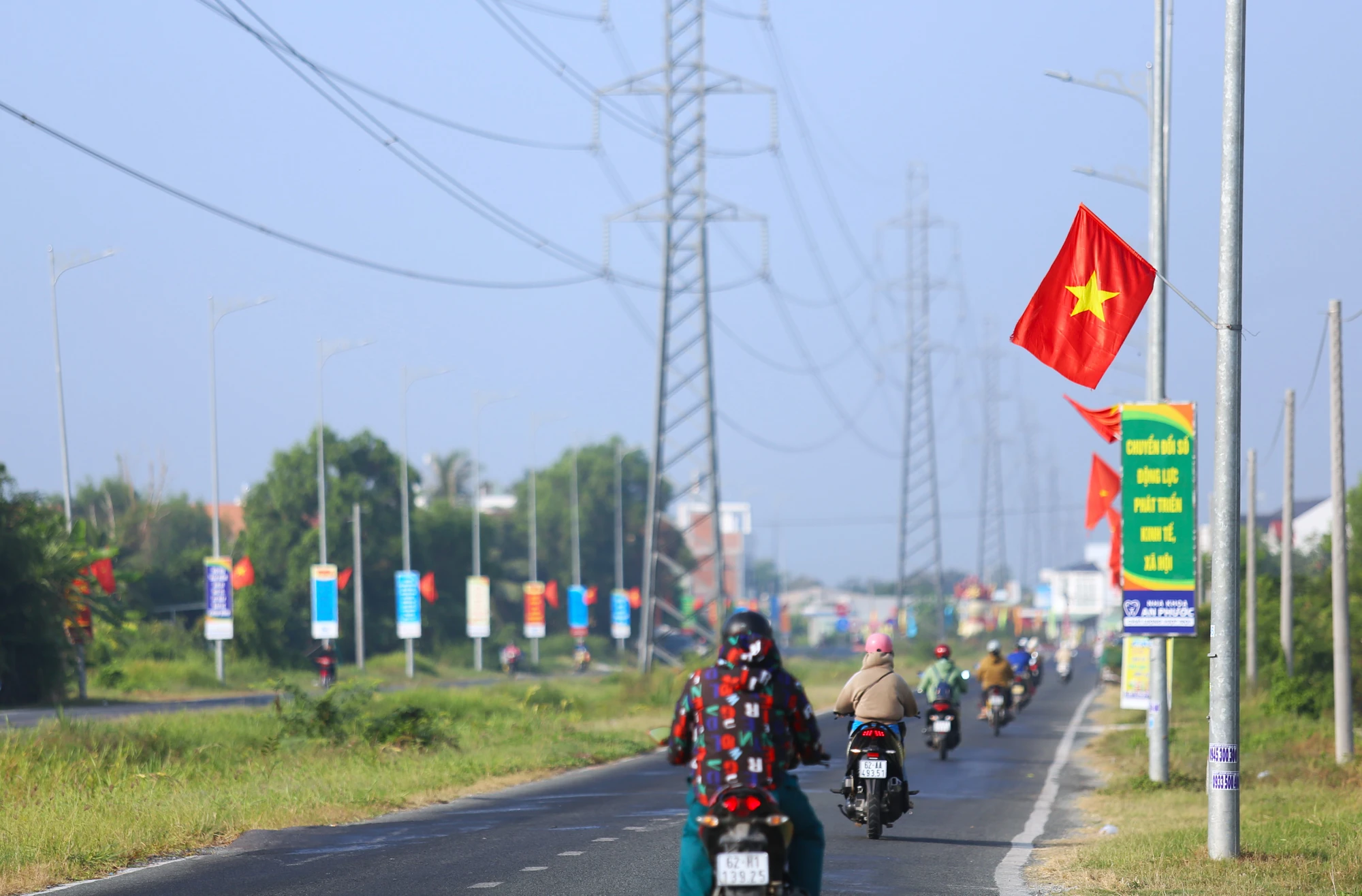 cờ đỏ 3.JPG