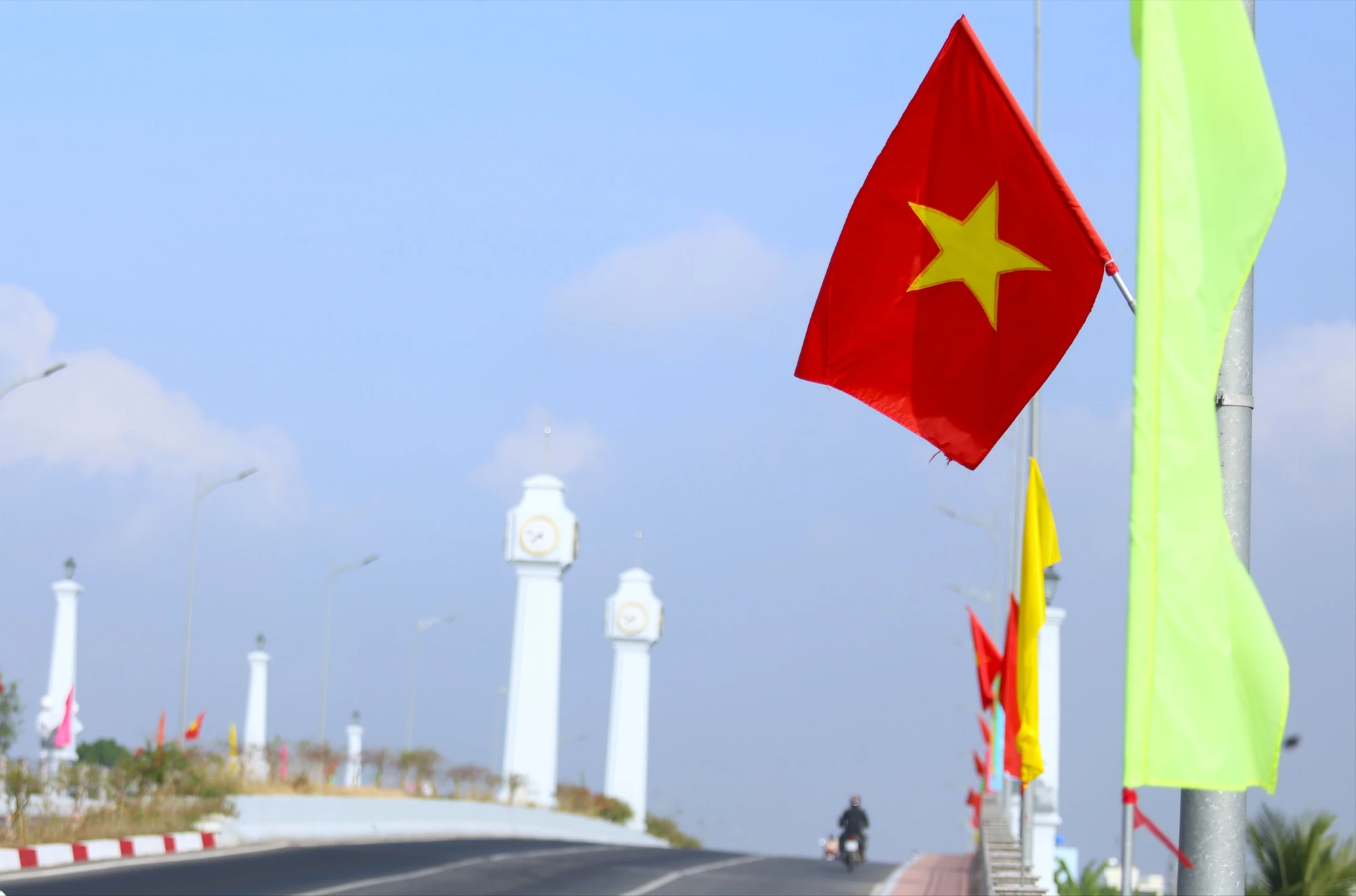 cờ đỏ 8.JPG