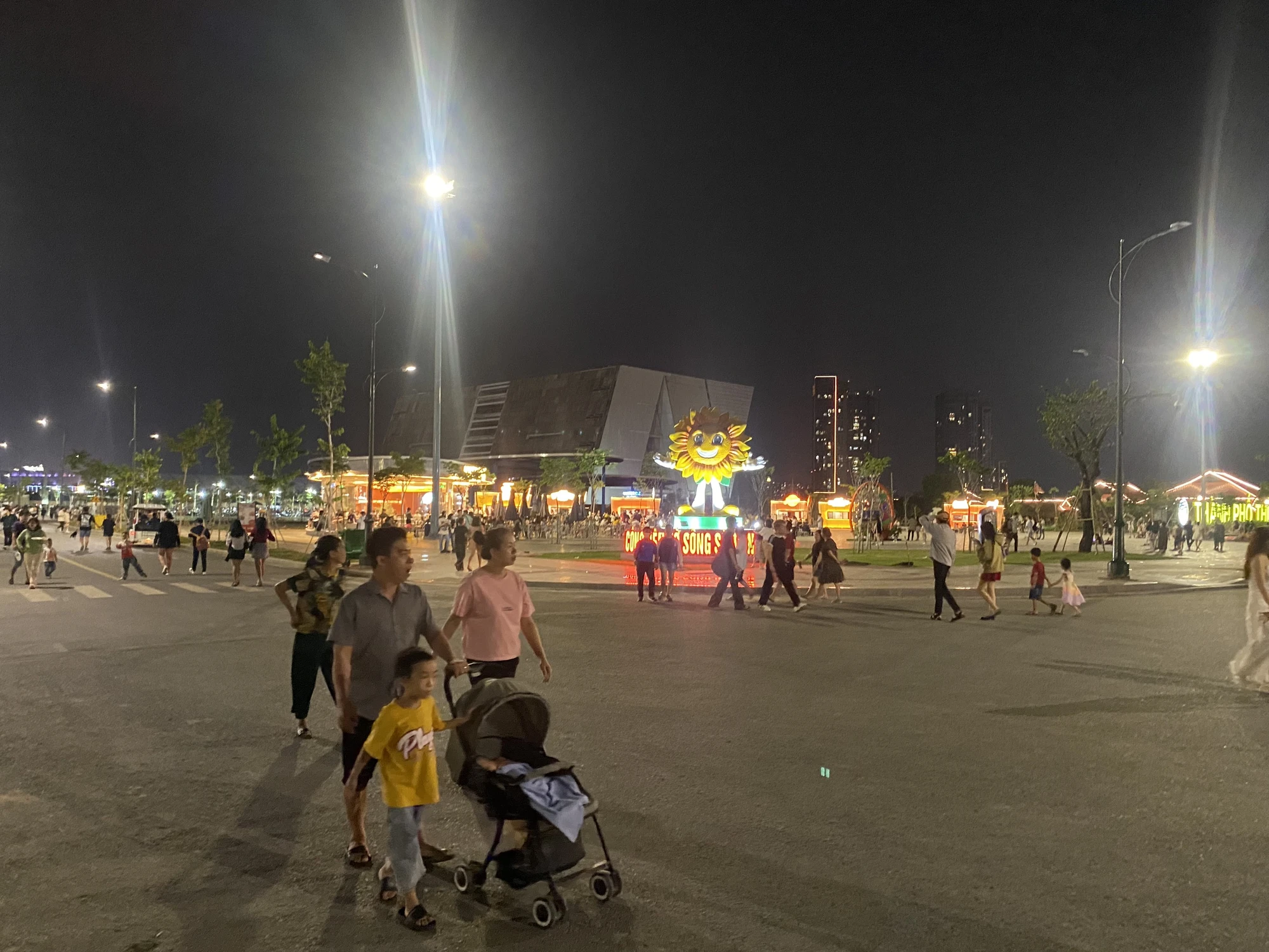 cong-vien-bo-song-sai-gon2.jpg