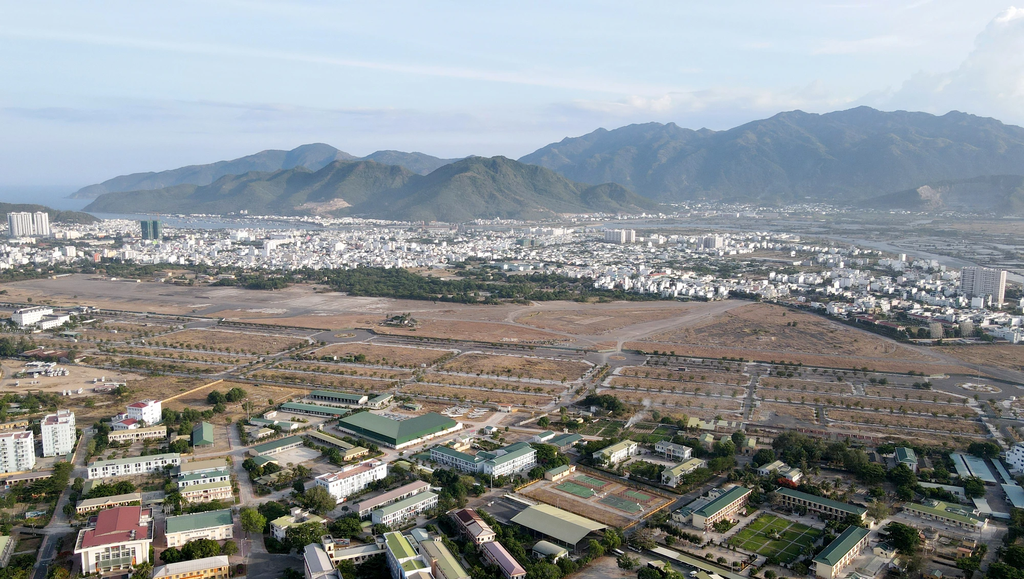 san-bay-nha-trang-1.jpg