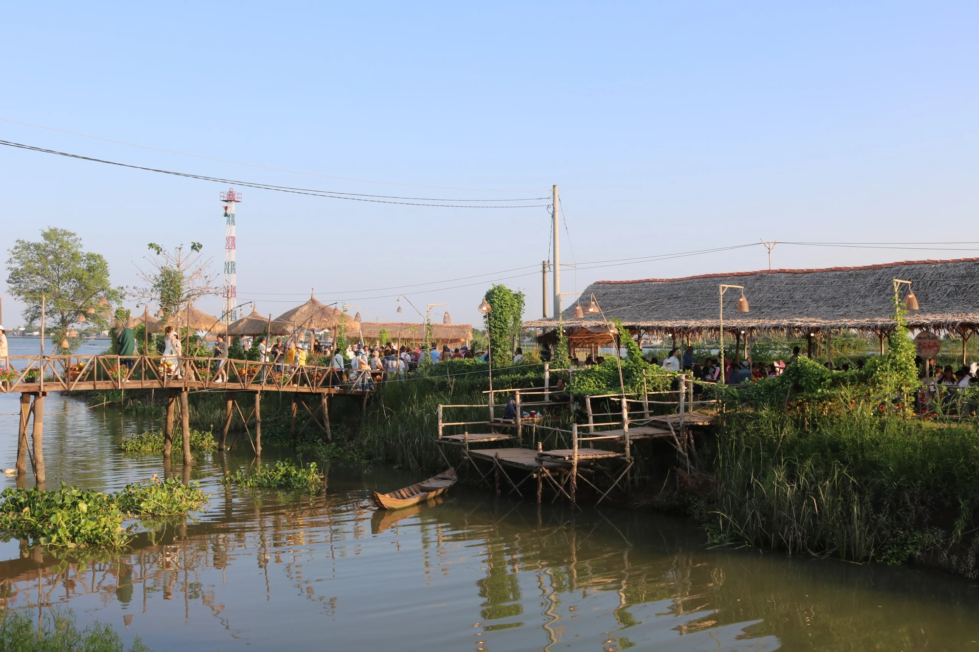 khu-don-ca-tai-tu.jpg