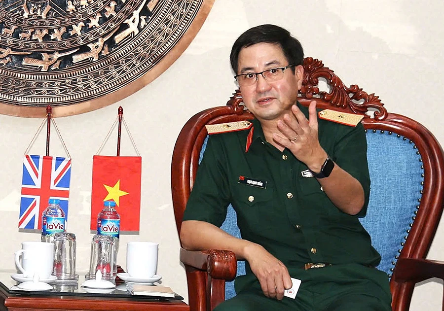 p2-3_baichinh_nhanvat.jpg