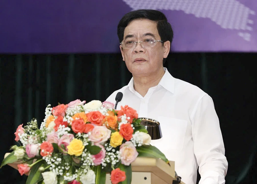 TS Nhị Lê_2.jpg