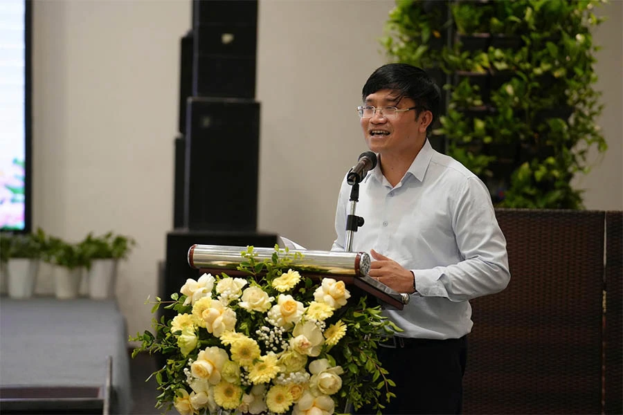 p67-anhtem-OngCuong.jpg
