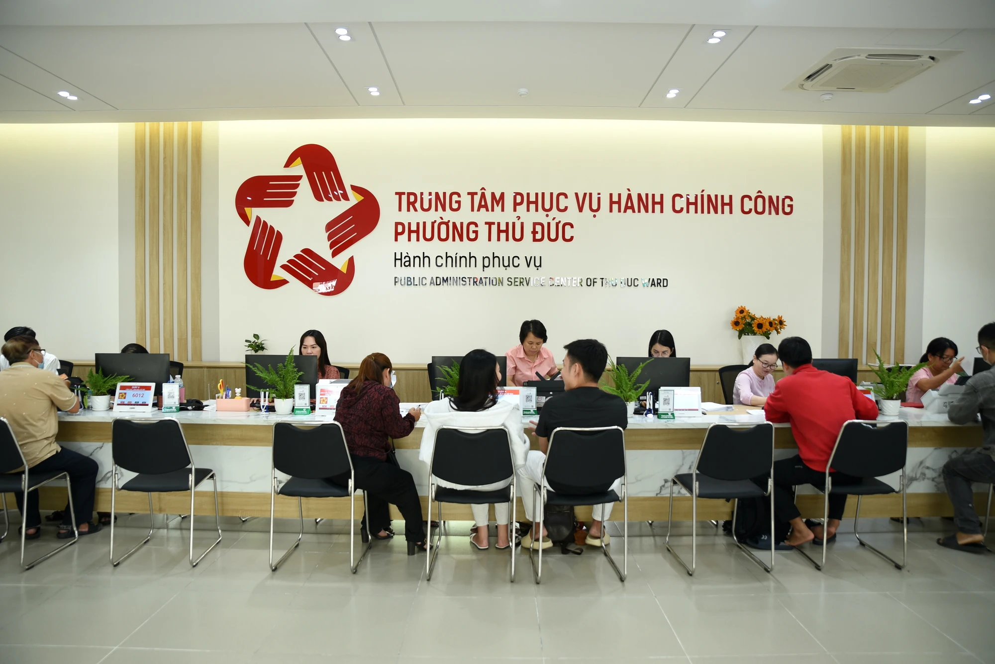 2026-12-1-P3-mau-phu-ĐHXIV-can-bo-do-phu-tran-tinh-pthao-duyet.jpg