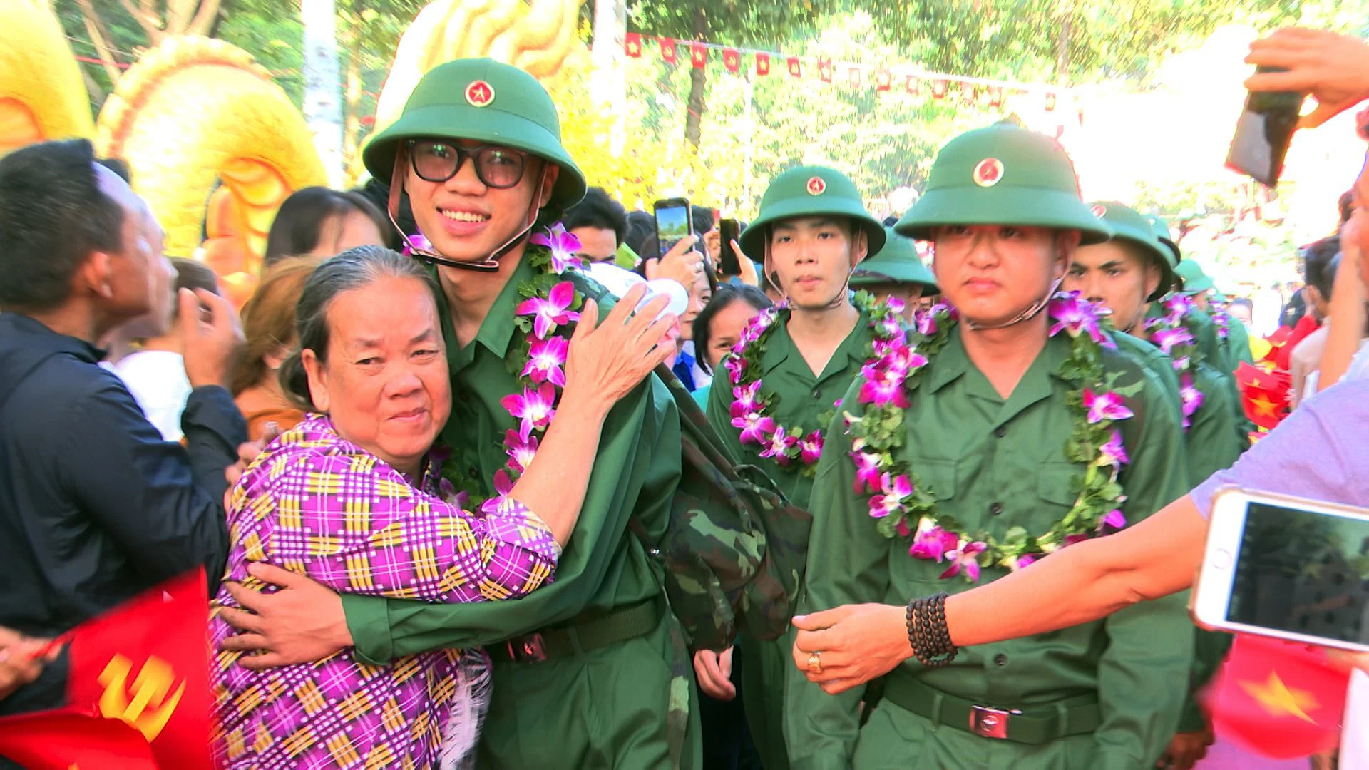 nhập ngũ (3).jpg