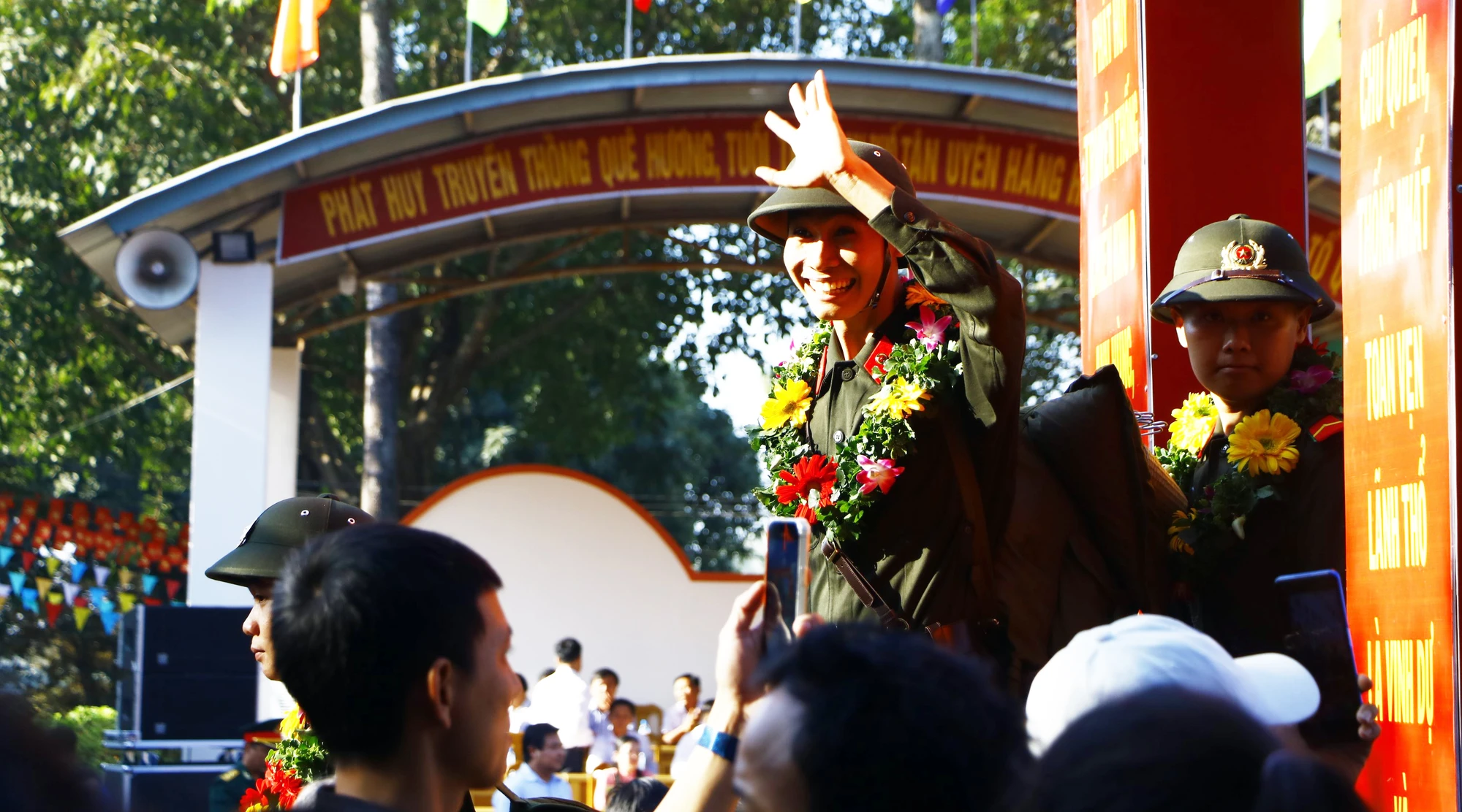nhập ngũ (7).JPG