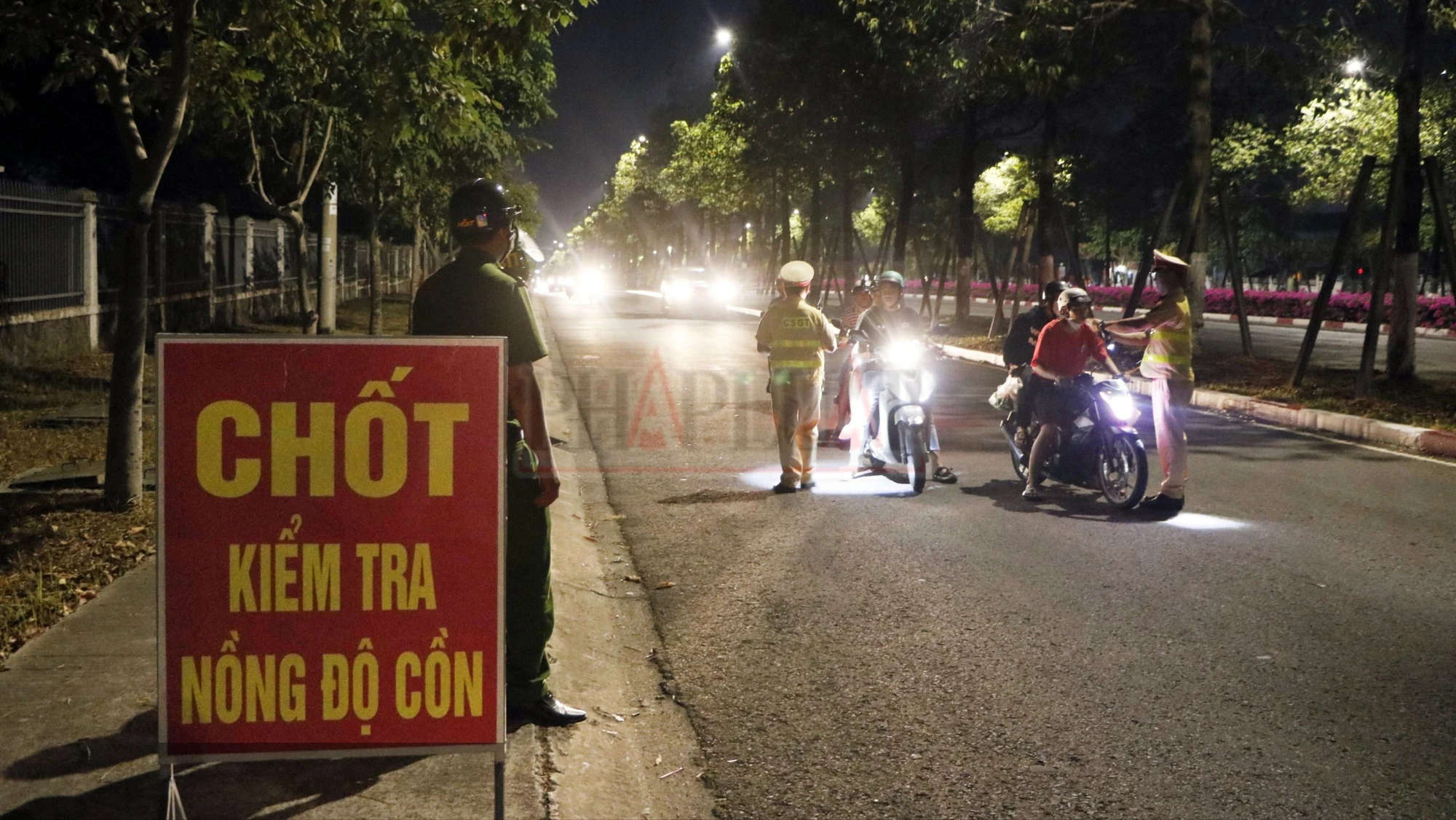 nồn độ cồn (3).JPG
