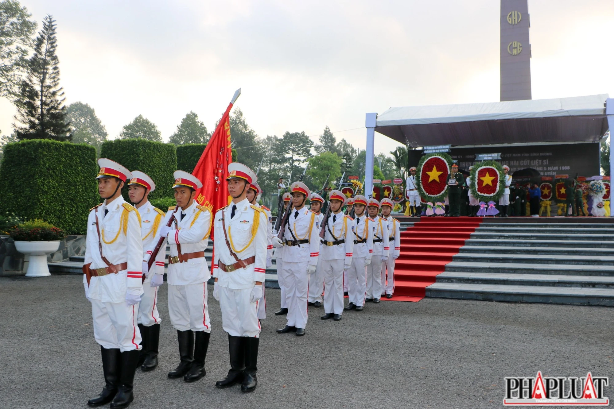 liệt sĩ (10).JPG