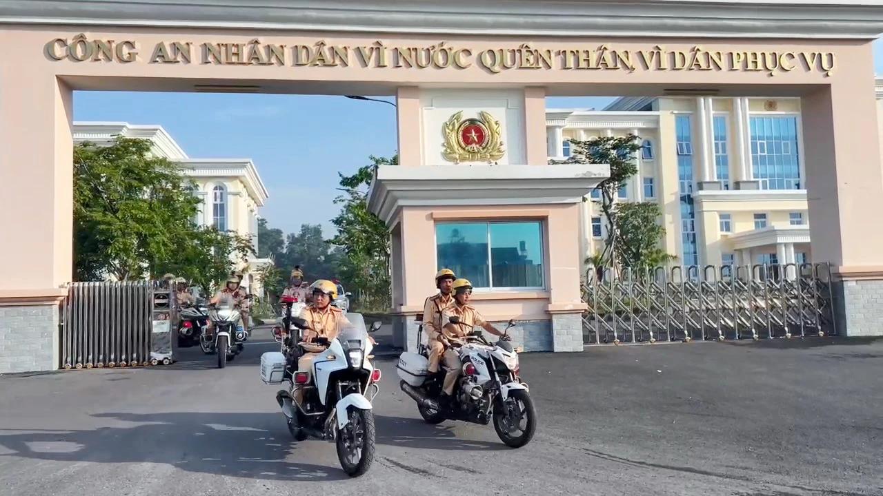 Cảnh sát giao thông (2).jpg