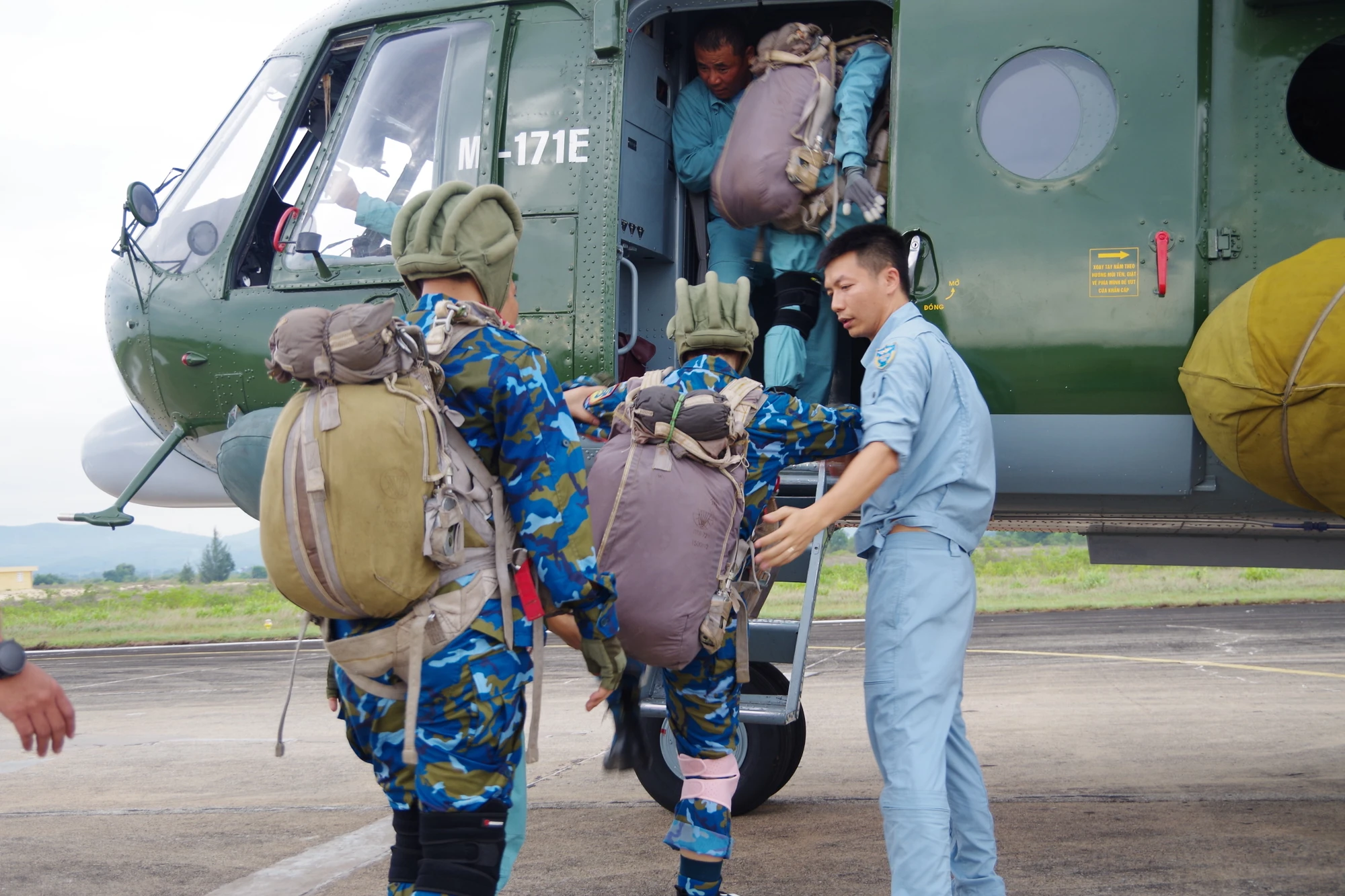 len-duong-thoi.JPG
